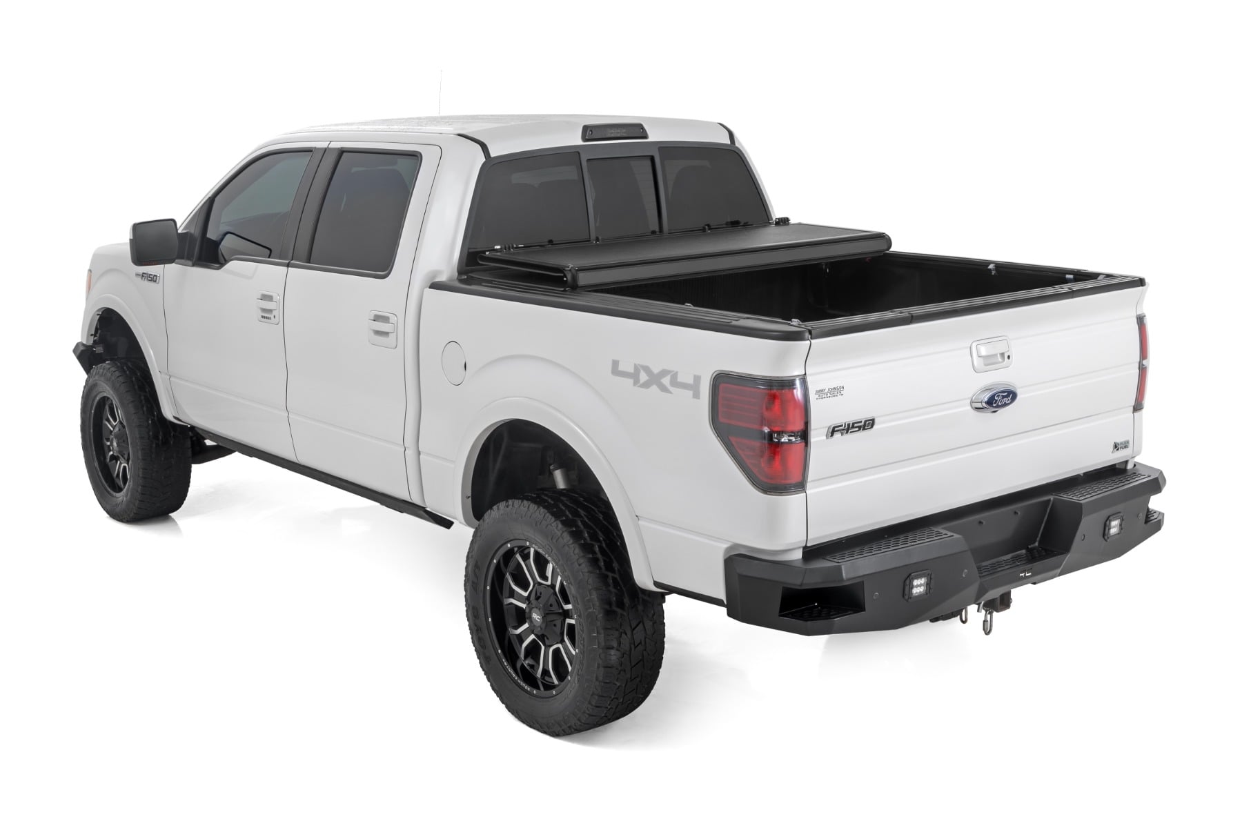 Hard Low Profile Bed Cover | 5'7" Bed | Ford F-150 2WD/4WD (2004-2014) — view 5