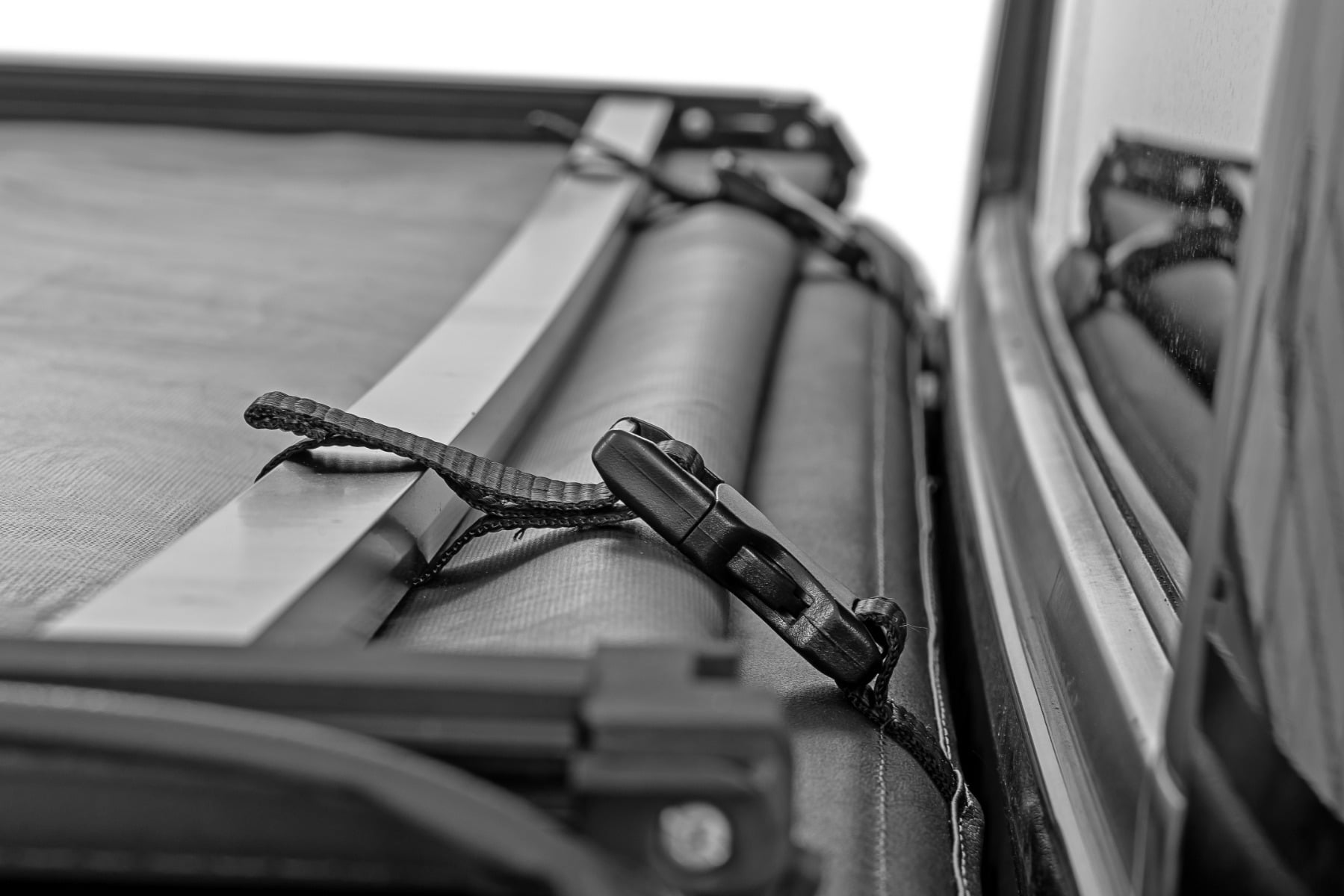 Soft Tri-Fold Bed Cover | With & W/O OE Rails | 6'7" Bed | Toyota Tundra (22-26) — view 5