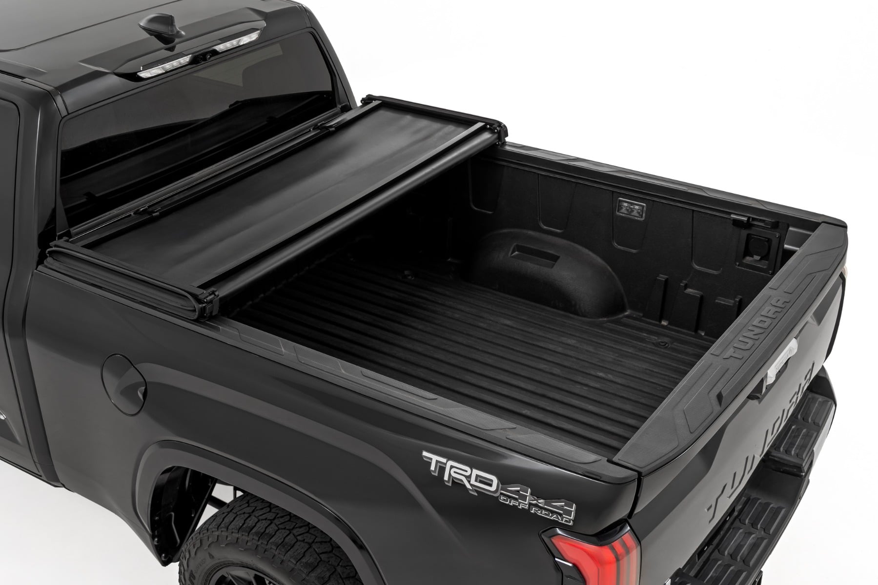 Soft Tri-Fold Bed Cover | With & W/O OE Rails | 6'7" Bed | Toyota Tundra (22-26) — view 2