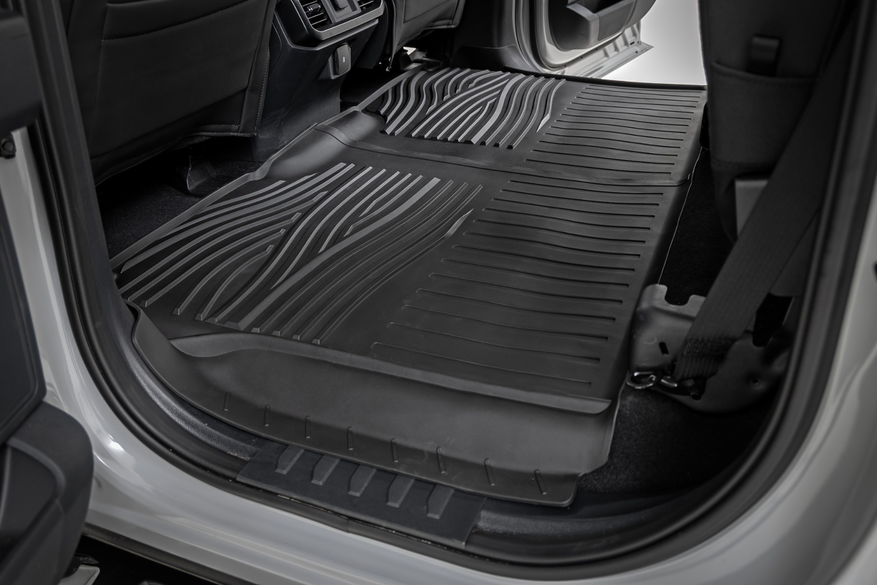Flex-Fit Floor Mats | FR & RR | Ford F-150 (15-26)/F-150 Lightning (22-26)/Raptor (17-26) view 5