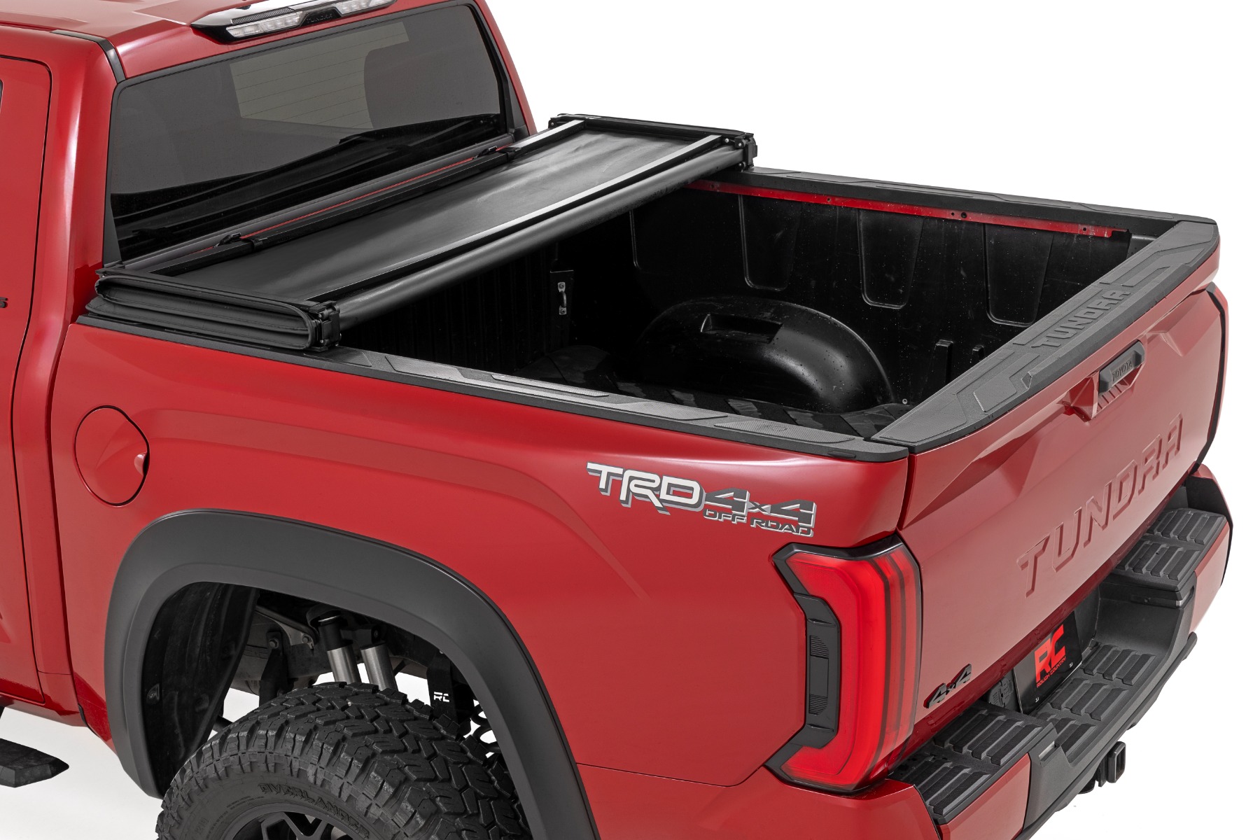 Soft Tri-Fold Bed Cover | 5'7" Bed | with and w/o OE Rail | Toyota Tundra (22-26) — view 2