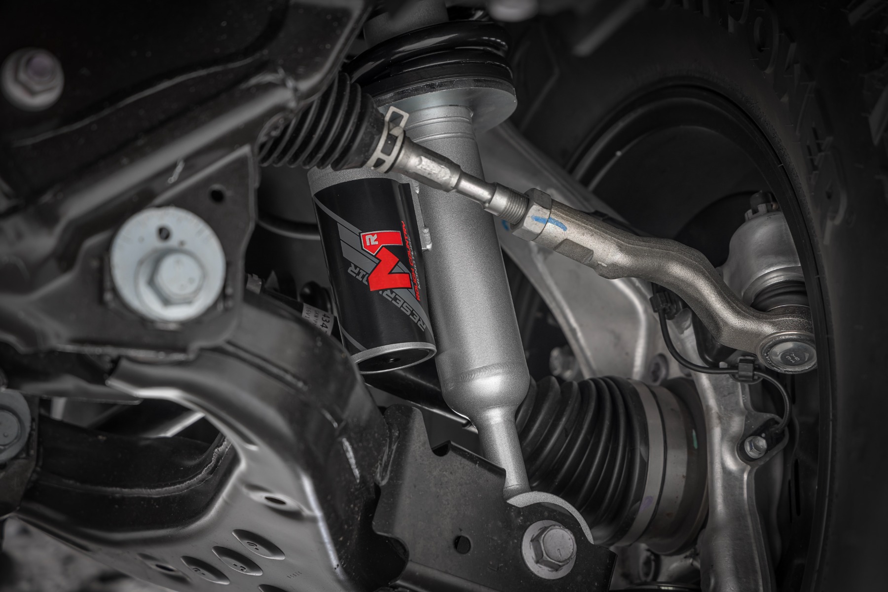 M1R Reservoir Loaded Struts | Adjustable Height | Front | 6 Inch | Toyota Tacoma 4WD (2024-2026) — view 2