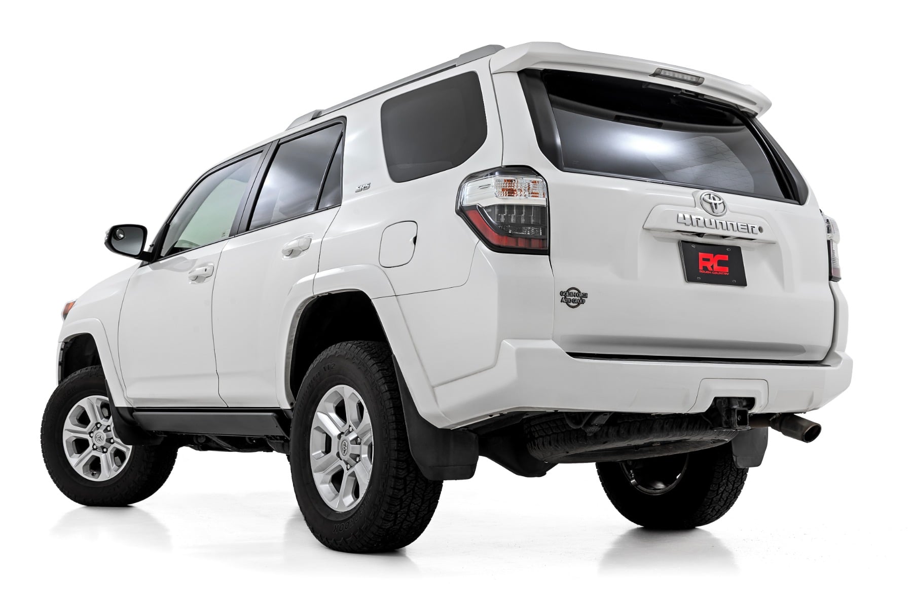 Power Running Boards | Toyota 4Runner 2WD/4WD (2010-2024) view 3