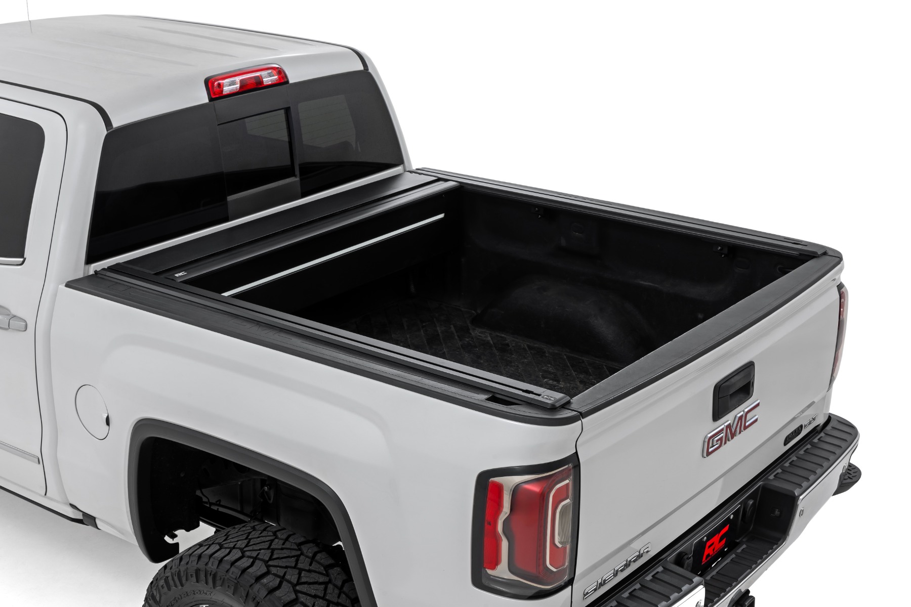 Powered Retractable Bed Cover | 5'9" Bed | Chevy/GMC 1500 (14-18 & Classic) — view 2
