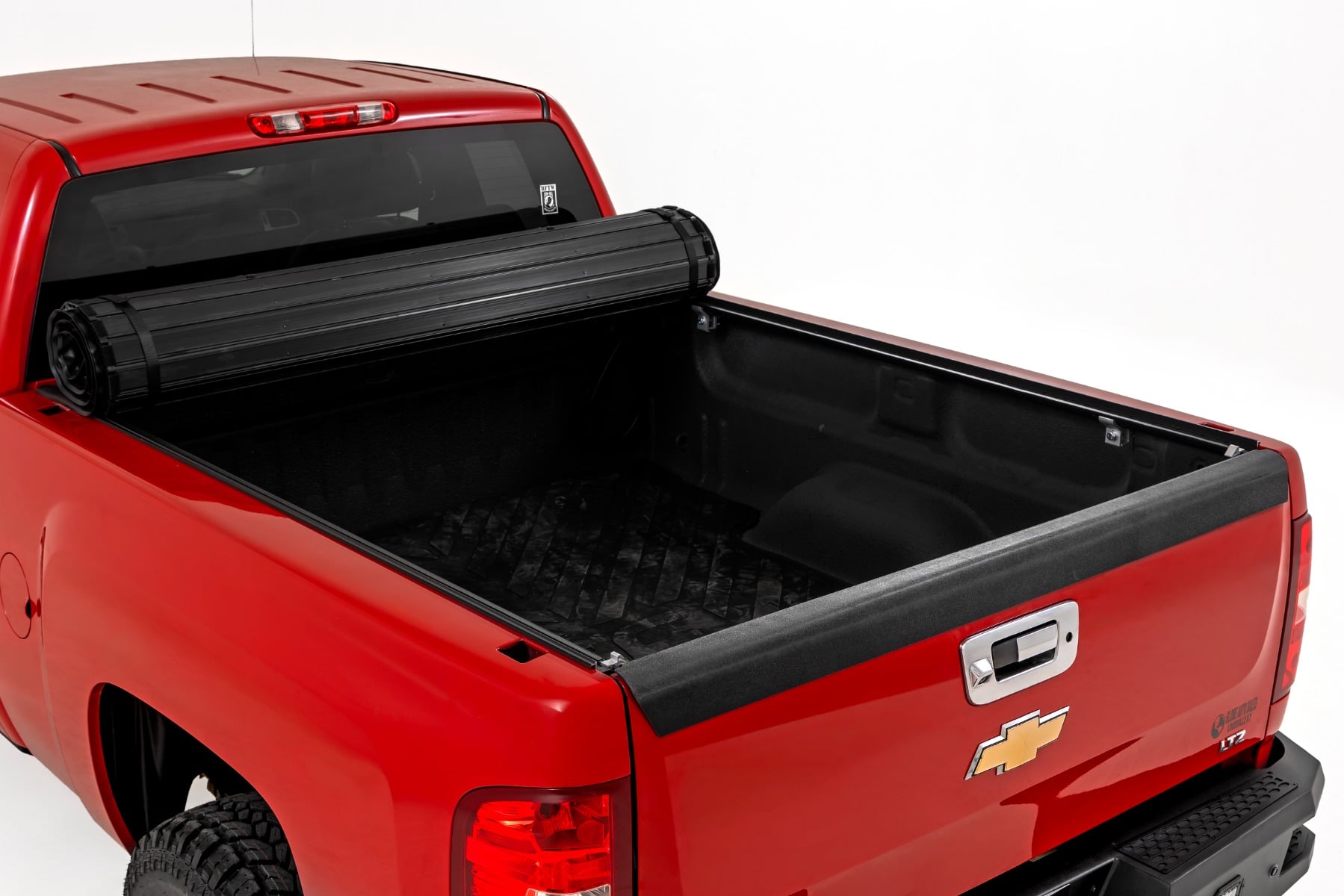 Hard Roll Up Bed Cover | 6'7" Bed | Chevy/GMC Sierra/Silverado 1500 (07-13) — view 2