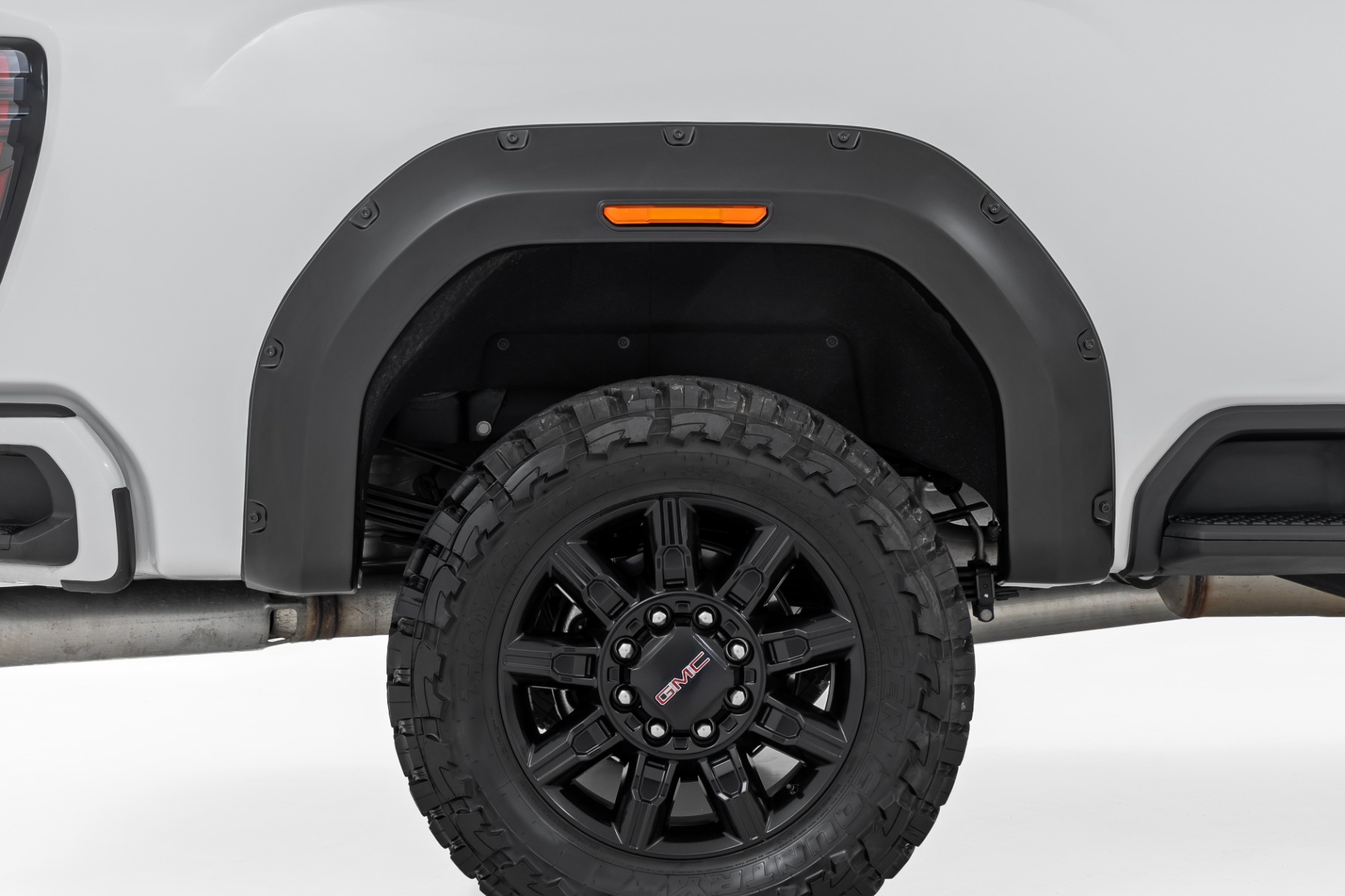 Pocket Fender Flares | GMC Sierra 2500 HD/Sierra 3500 HD 2WD/4WD (2020-2026) — view 3