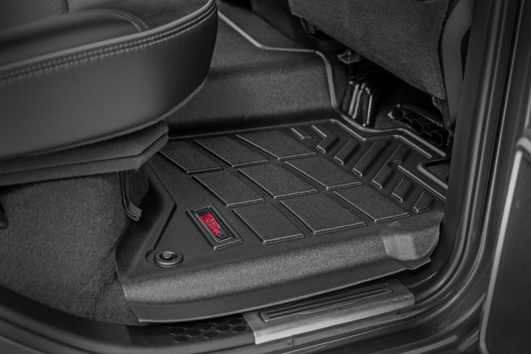 Sure-Fit Floor Mats | Front & Rear | Bucket | Crew | Ram 2500/3500 (19-26) view 5