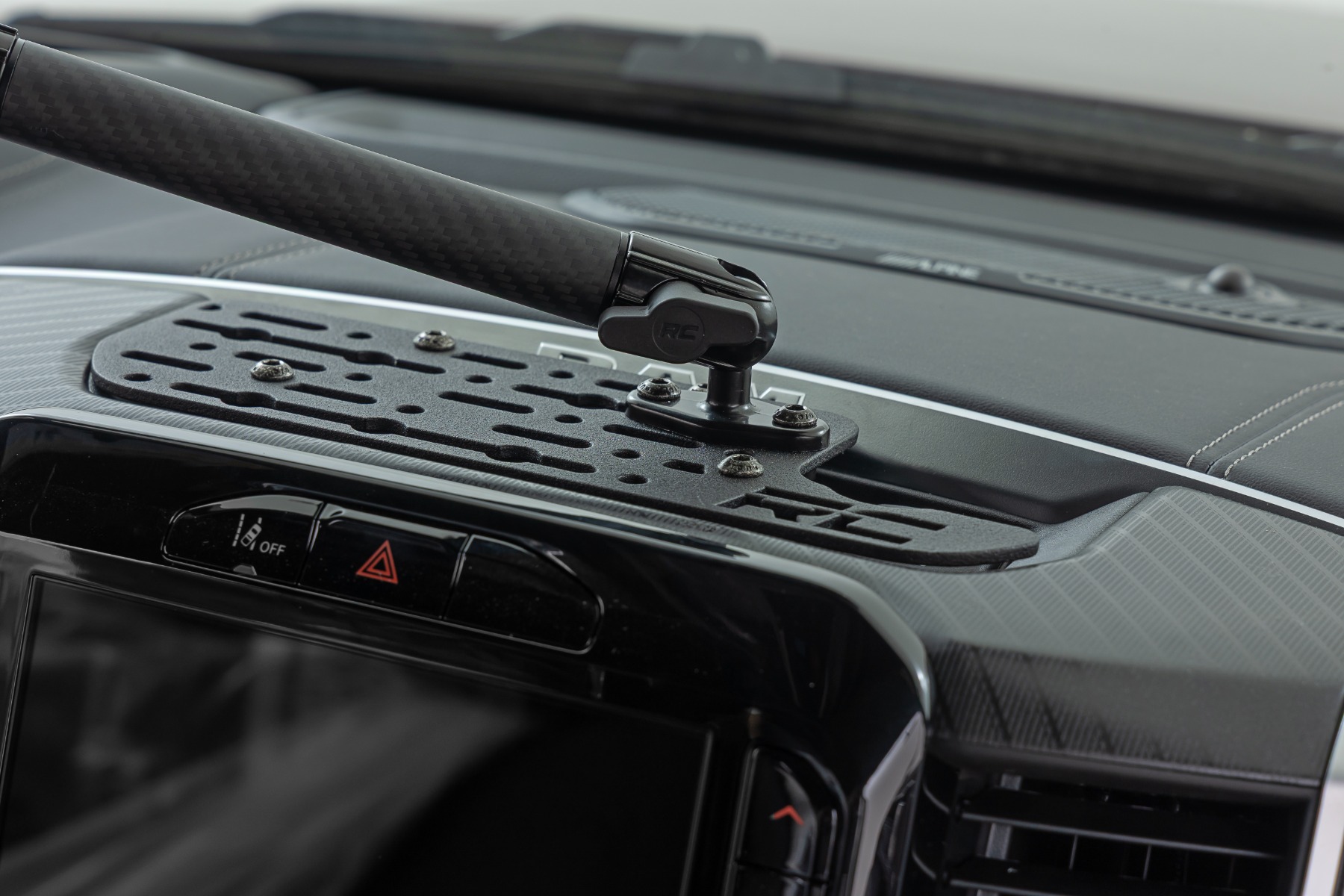 Dash Mount | 8" Non-Mag Safe Mount Kit | 12in Screen | Ram 1500 (19-26) — view 5