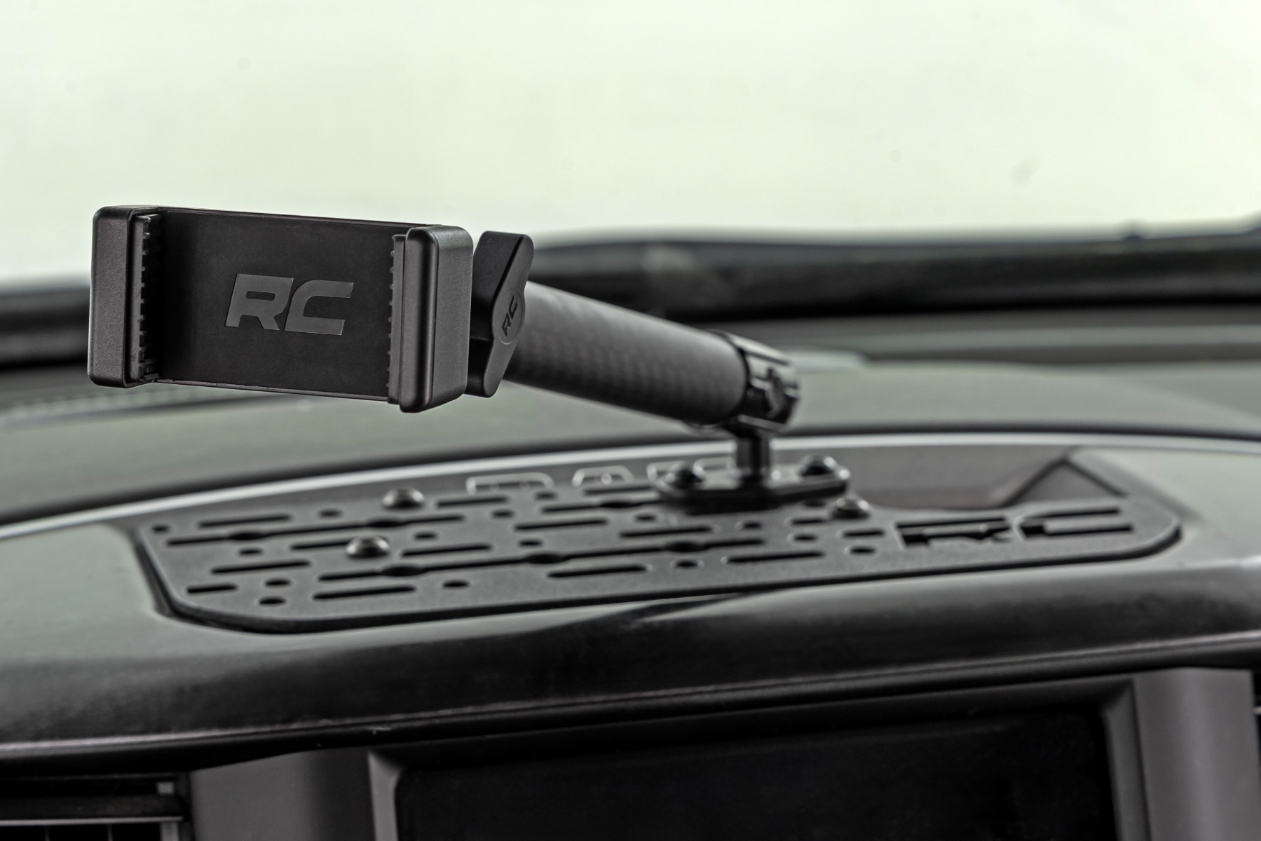 Dash Mount | 10" Non-Mag Safe Mount Kit | 10in Screen | Ram 1500 (19-26) — view 3