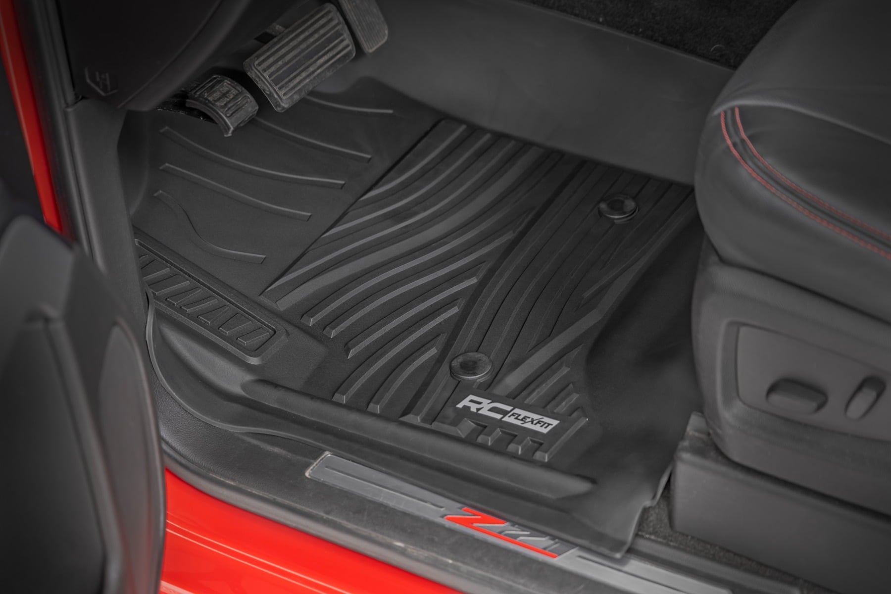 Flex-Fit Floor Mats | Front | Chevy/GMC 1500/2500HD/3500HD (14-19 & Classic) — view 2