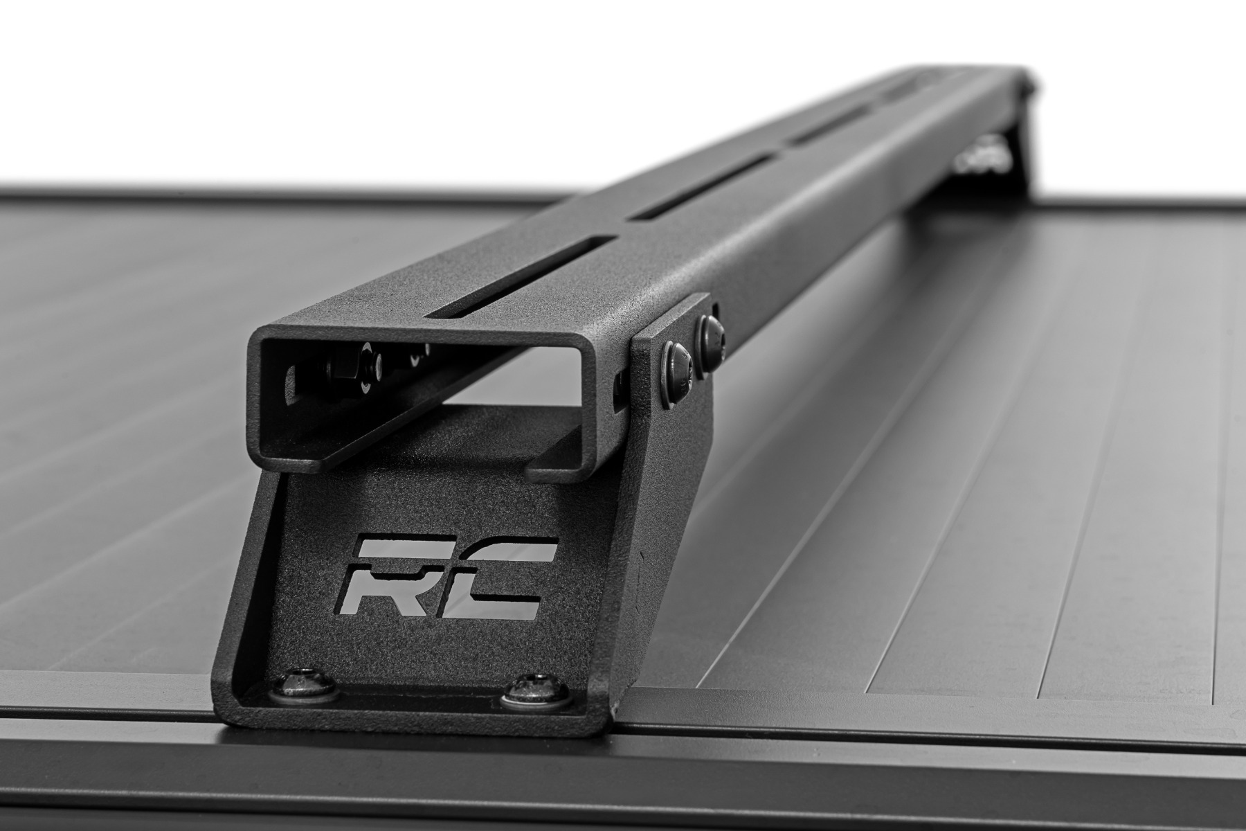 Adjustable Crossbars | Universal T-Slot — view 4