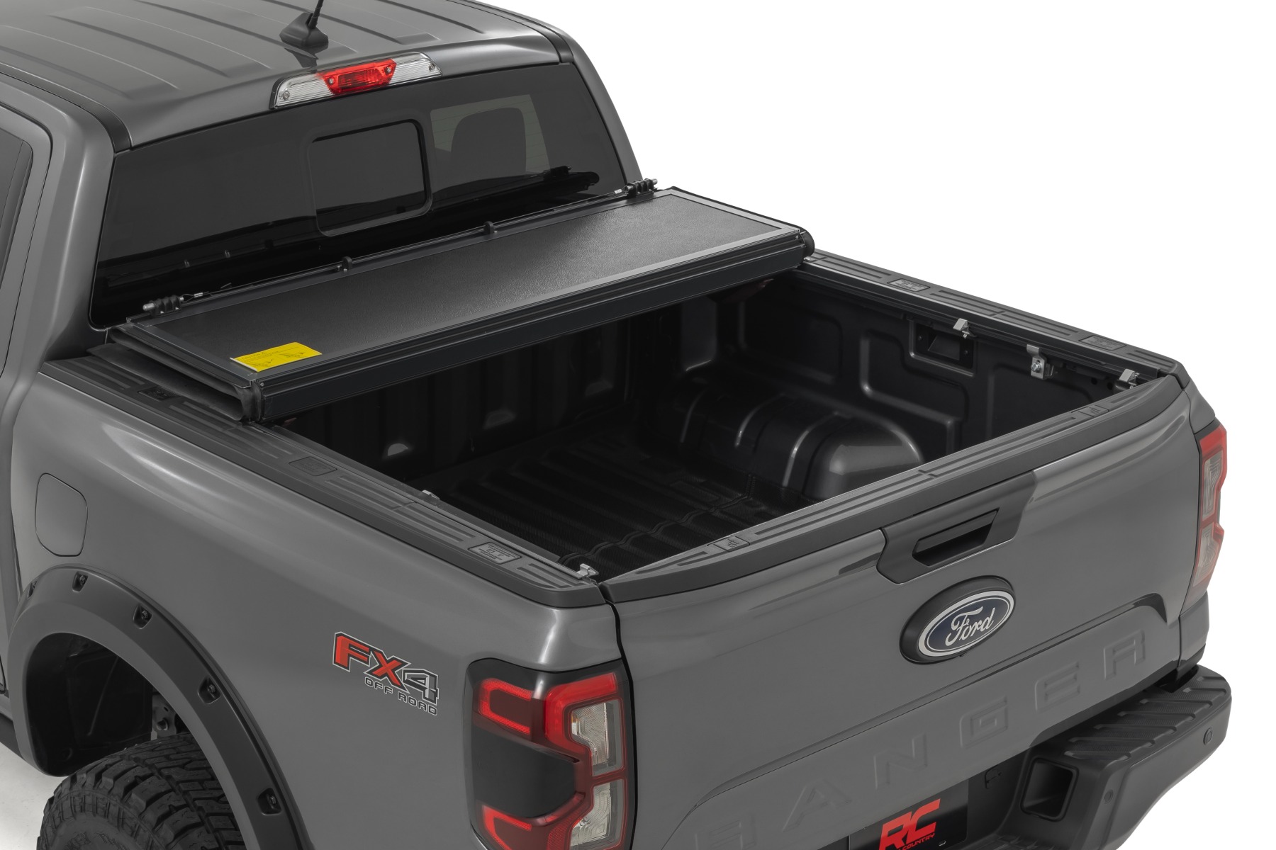 Hard Low Profile Bed Cover | 5' Bed | Ford Ranger 2WD/4WD (2019-2023) — view 2