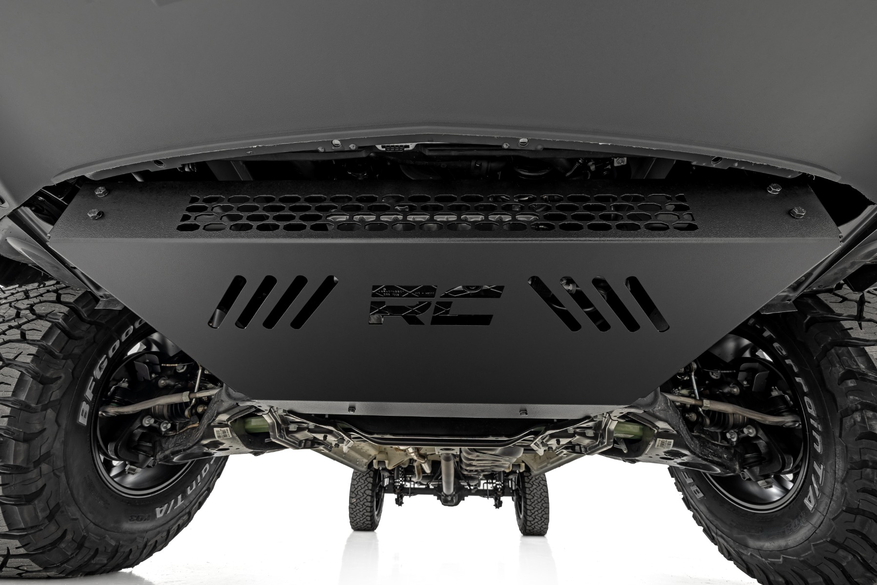 Skid Plate | Mercedes-Benz Sprinter 2500/Sprinter 3500XD  (2019-2026) — view 2