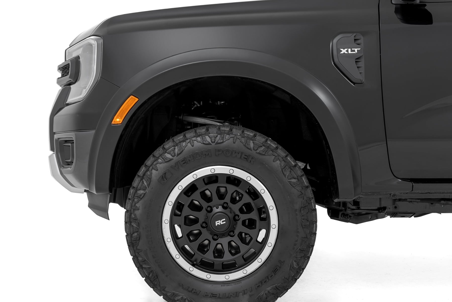 Sport Fender Flares | M7 Carbonized Gray | Ford Ranger 2WD/4WD (2024-2026) — view 4