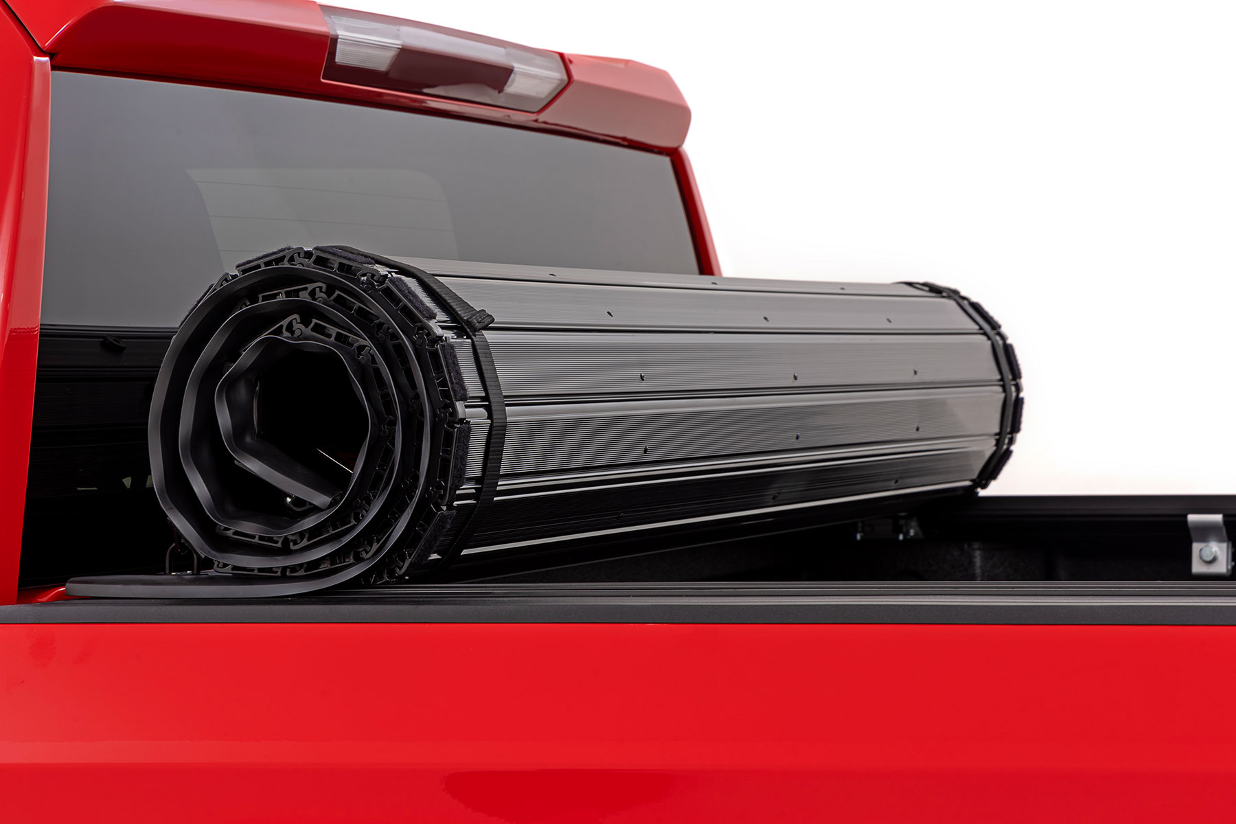 Hard Roll Up Bed Cover | 6'7" Bed | Chevy/GMC Sierra 1500 (19-26)/Silverado 1500 (19-26) — view 5