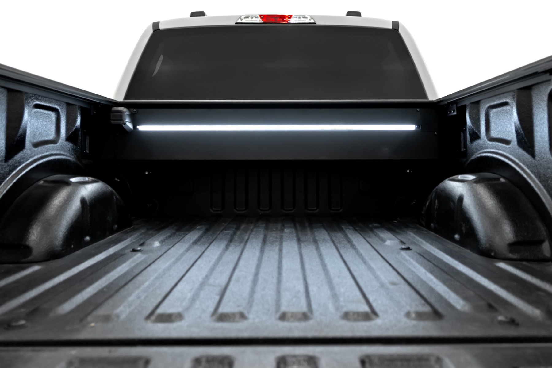 Powered Retractable Bed Cover | 5'7" Bed | Ford F-150 (15-26)/F-150 Lightning (22-26) — view 4