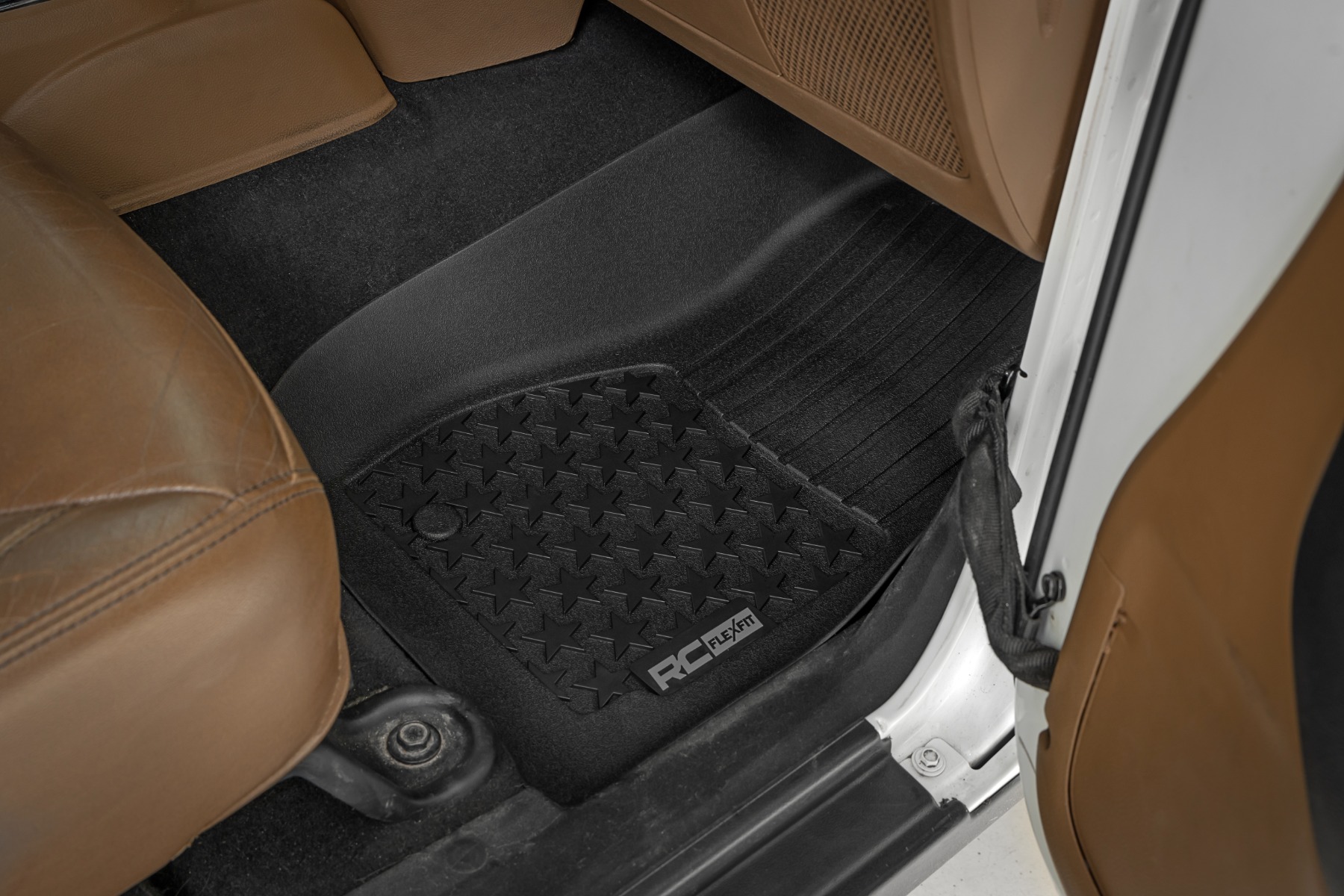 Floor Mats | FR | 4 Door | Jeep Wrangler Unlimited 4WD (2014-2018) — view 3