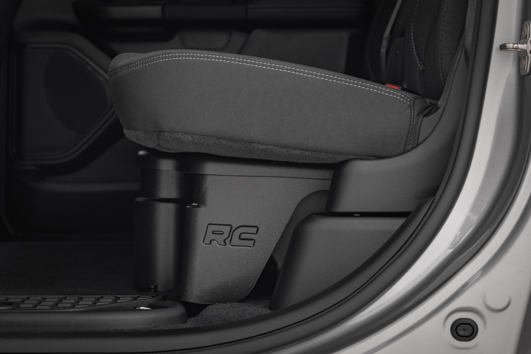 Under Seat Storage with Locking Lid | Crew Cab | Ram 1500 2WD/4WD (2019-2026) — view 4