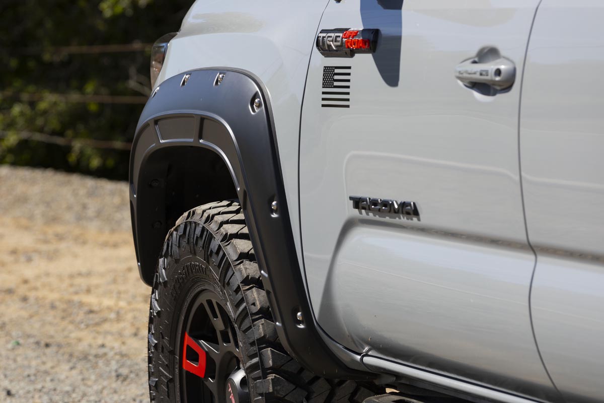 Defender Fender Flares | 4X0 Inferno | Toyota Tacoma 2WD/4WD (2016-2023) view 6