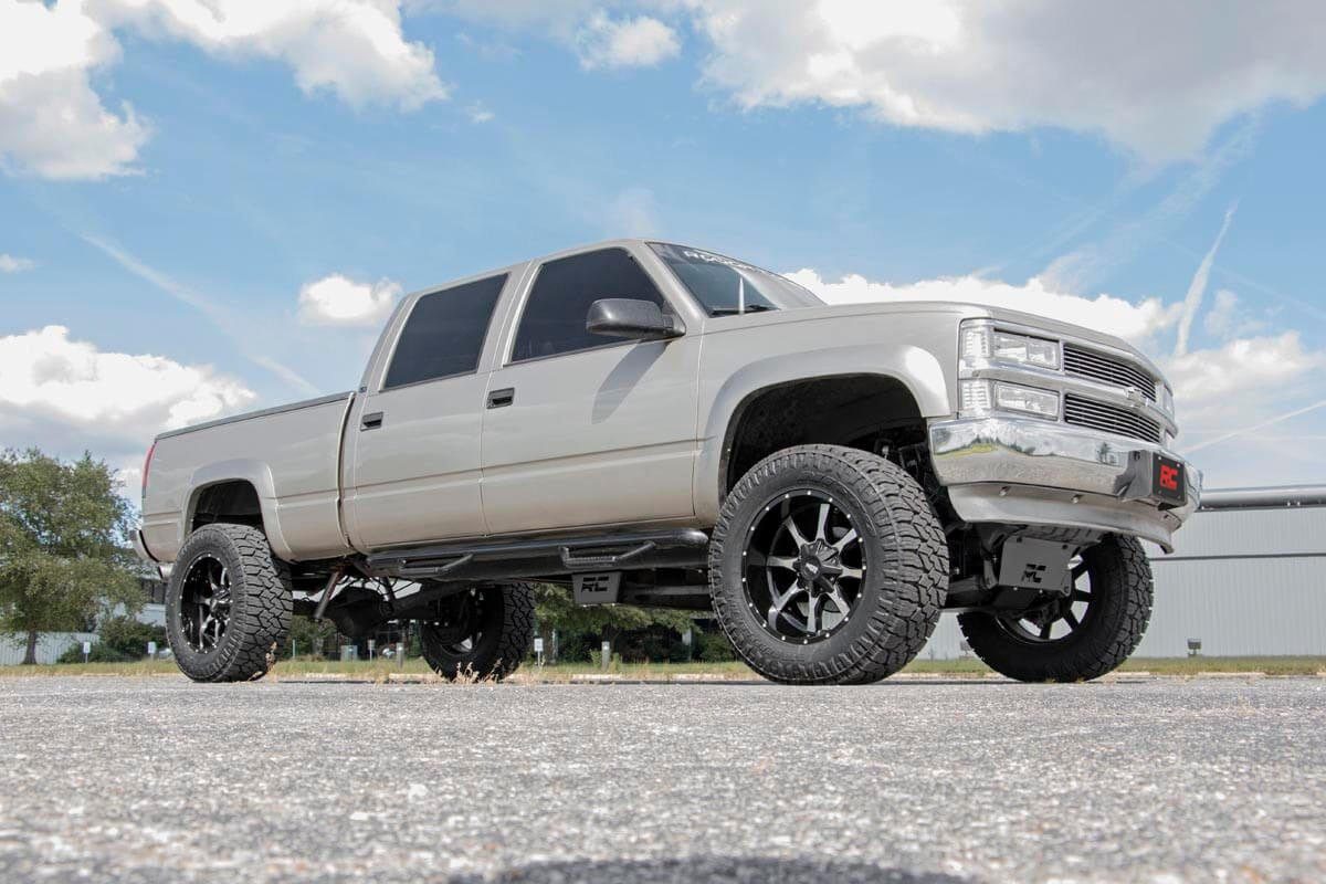 6 Inch Lift Kit | 8-Lug | M1 | Chevy 3/4-Ton Suburban/C2500/K2500 Truck/C3500/K3500 Truck (88-00) — view 4