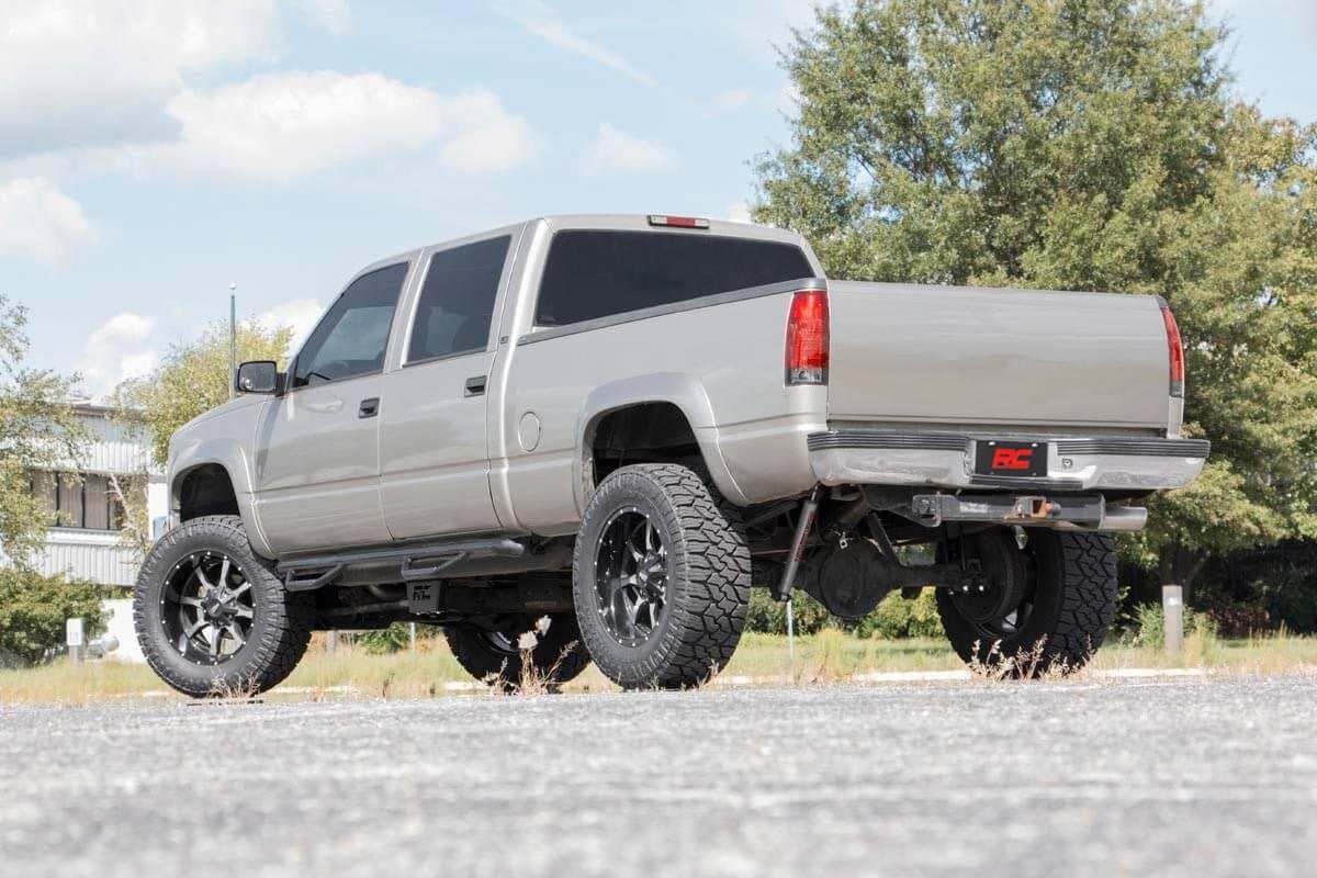 6 Inch Lift Kit | 8-Lug | M1 | Chevy 3/4-Ton Suburban/C2500/K2500 Truck/C3500/K3500 Truck (88-00) — view 5