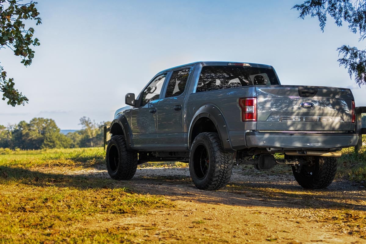 Defender Fender Flares | UH Tuxedo Black Metallic | Ford F-150 (15-20) — view 6