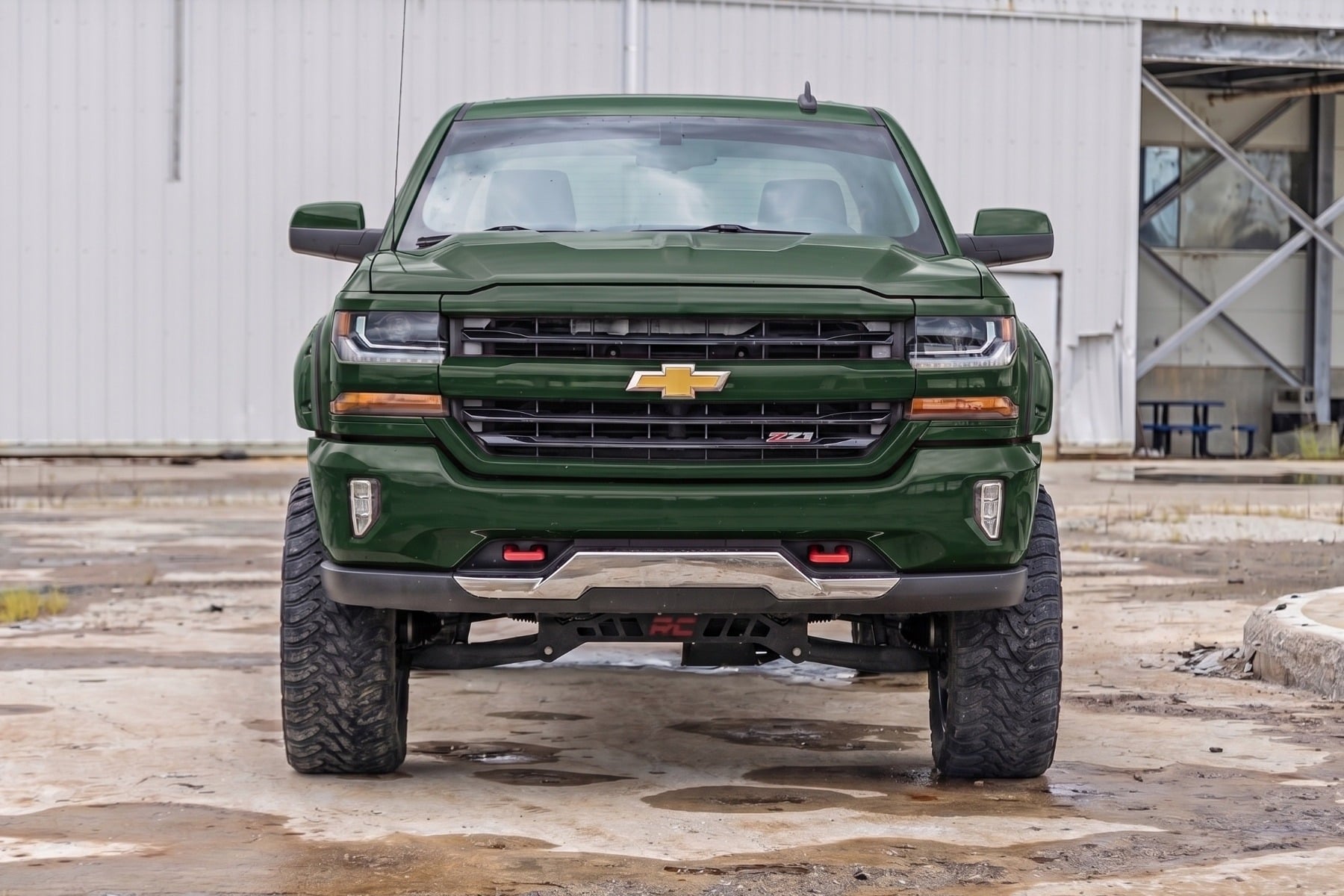 Pocket Fender Flares | 6'7" & 8' Bed | G7J Rainforest Green | Chevy Silverado 1500 (14-18)/2500HD view 6