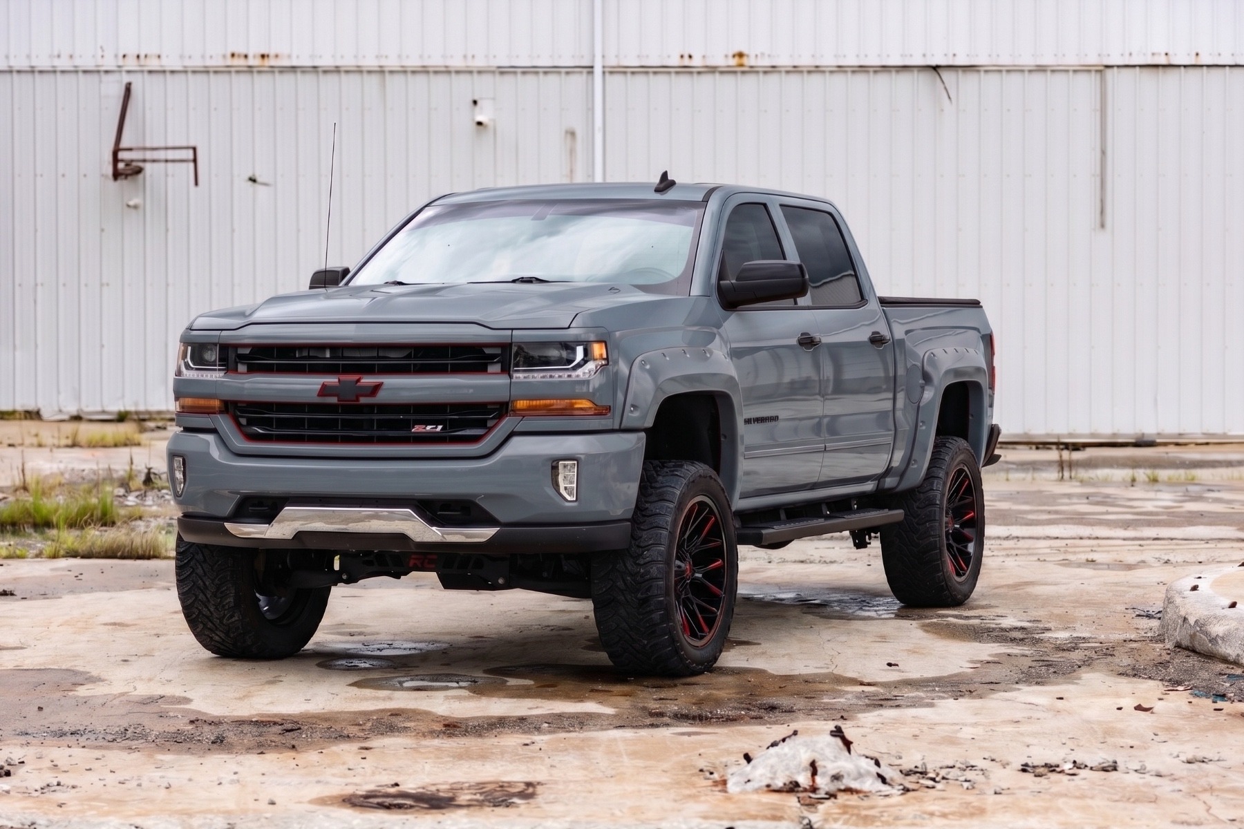 Pocket Fender Flares | 6'7" & 8' Bed | G1C Overcast | Chevy Silverado 1500 (14-18)/2500HD — view 4