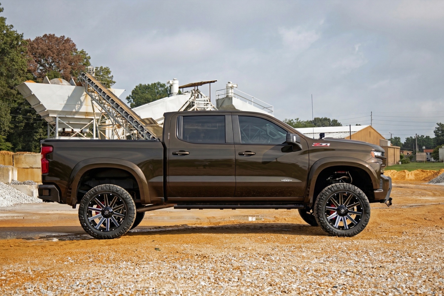 SF1 Fender Flares | GXN Deep Bronze | Chevy Silverado 1500 2WD/4WD (19-26) view 6