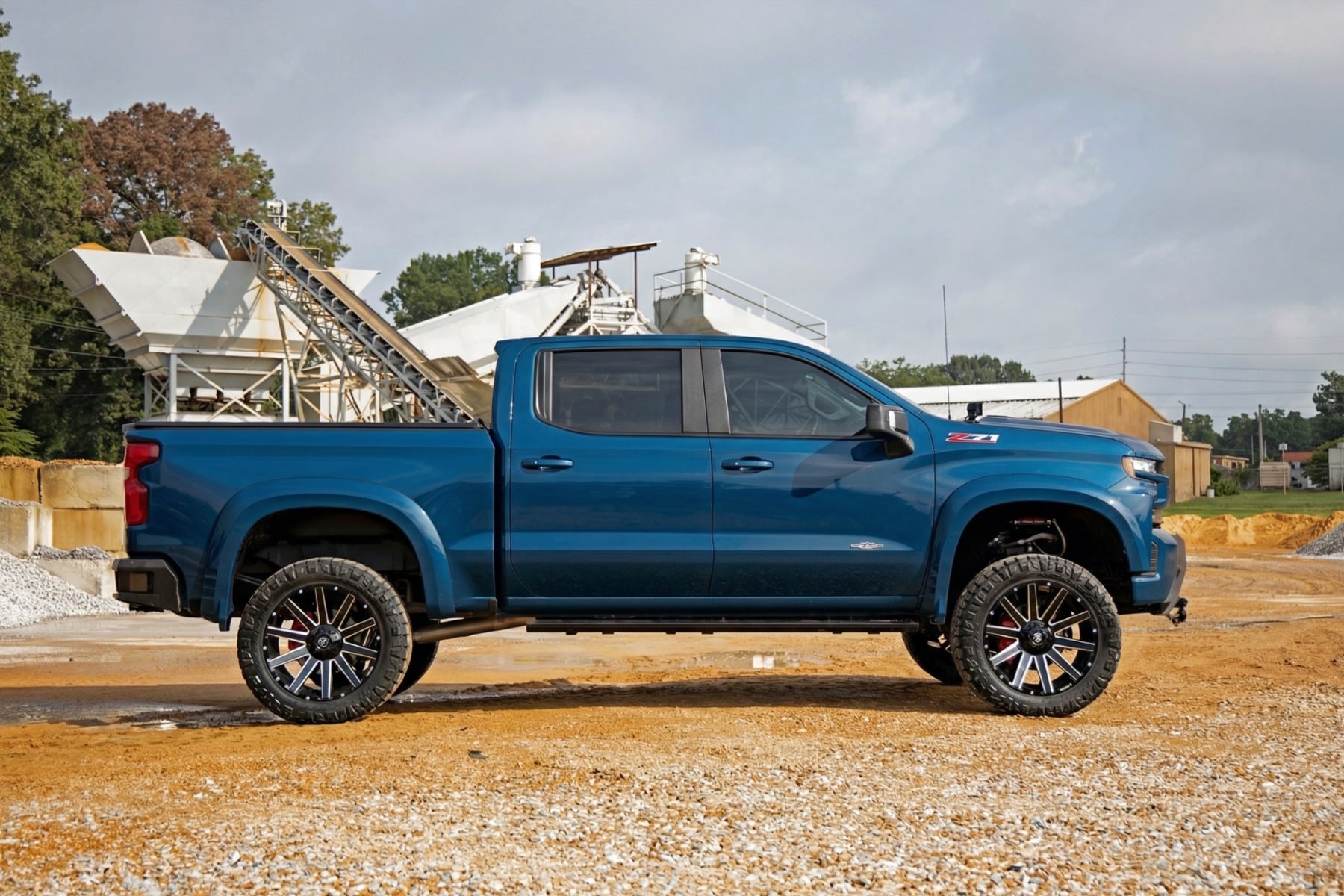 SF1 Fender Flares | GXP Lakeshore Blue | Chevy Silverado 1500 2WD/4WD (19-26) view 6