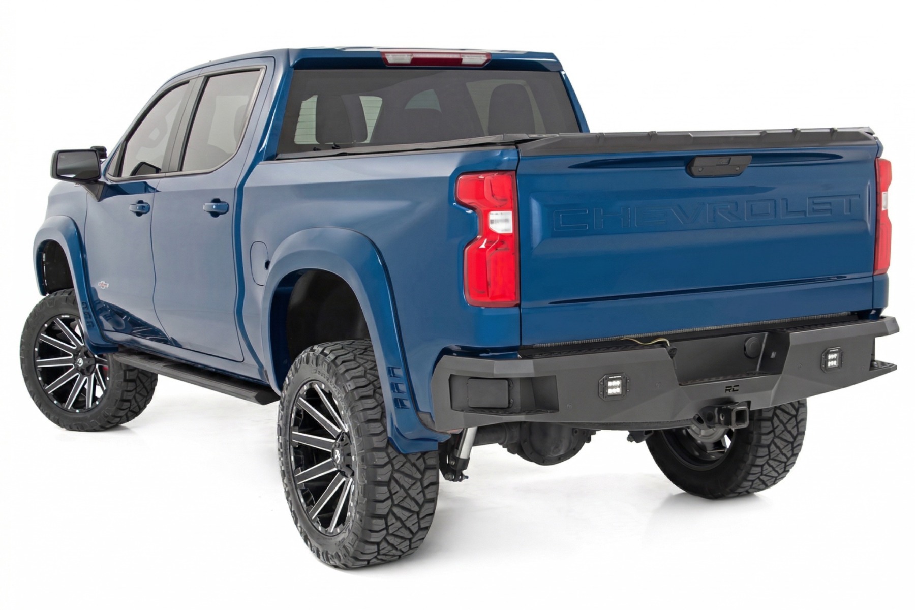 SF1 Fender Flares | GA0 Northsky Blue | Chevy Silverado 1500 2WD/4WD (19-26) — view 3