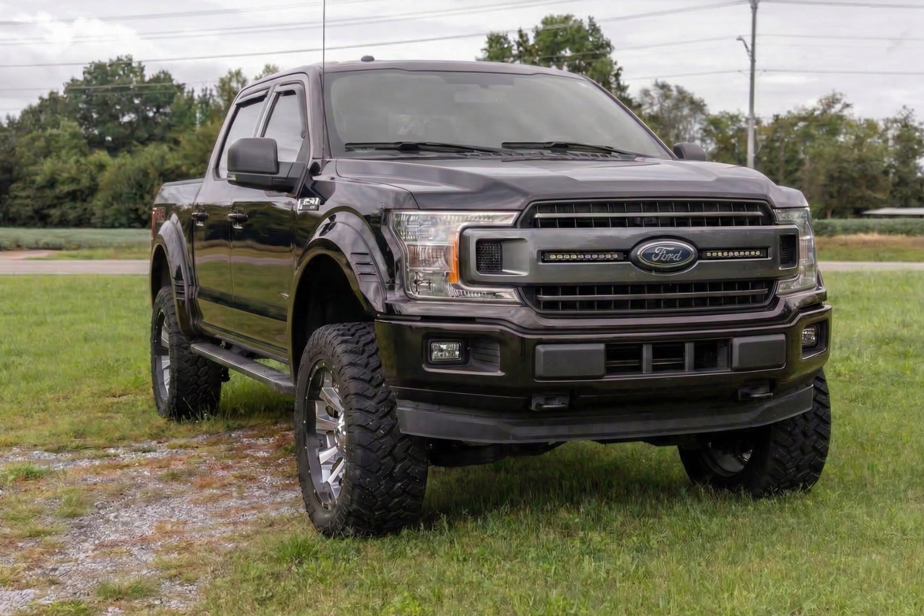 SF1 Fender Flares | G1 Absolute Black | Ford F-150 2WD/4WD (2015-2017) view 6