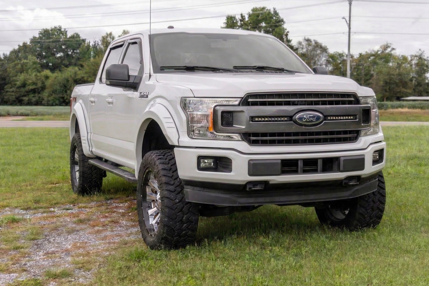 SF1 Fender Flares | Z1 Oxford White | Ford F-150 2WD/4WD (2015-2017) view 6