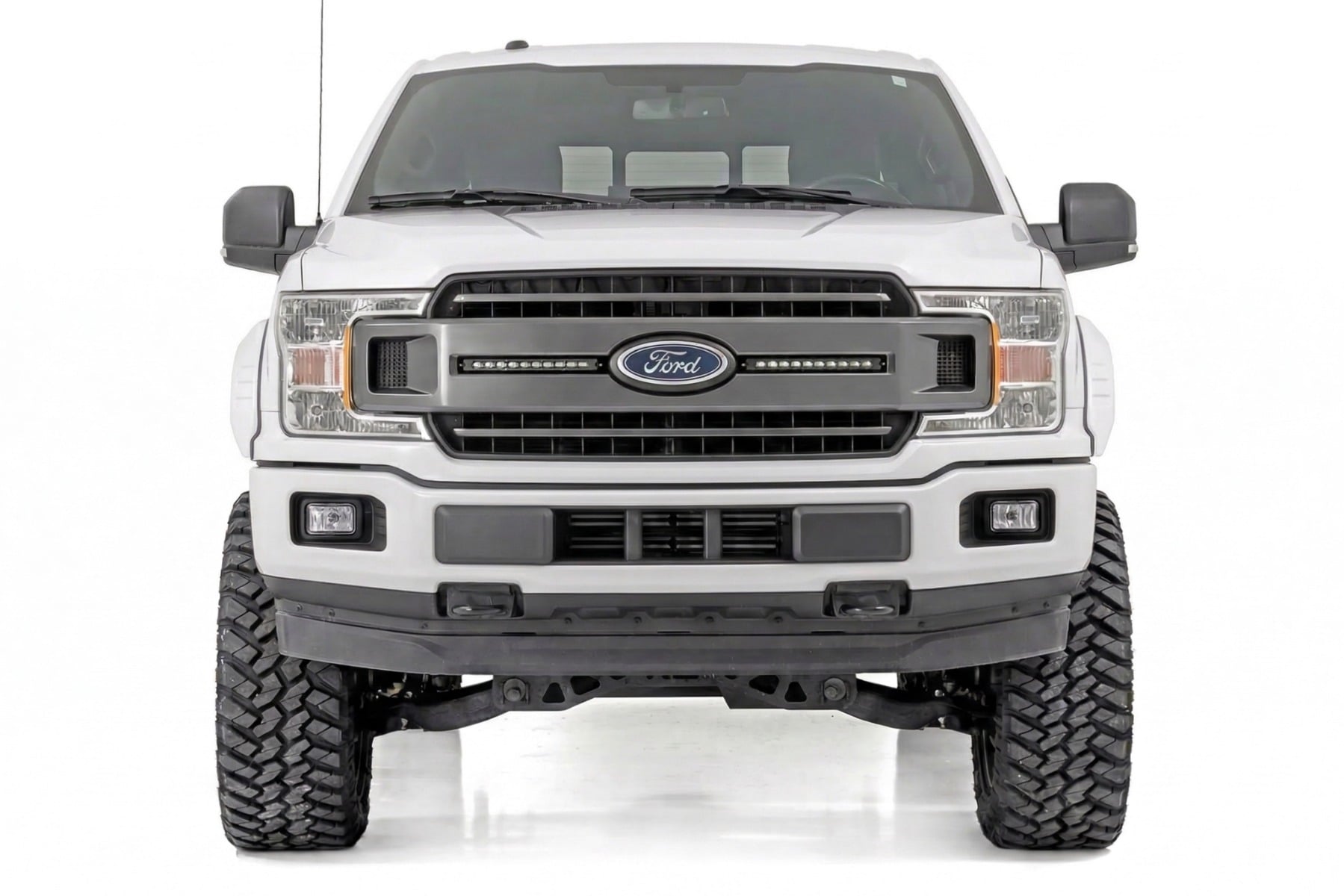 SF1 Fender Flares | Z1 Oxford White | Ford F-150 2WD/4WD (2018-2020) view 4