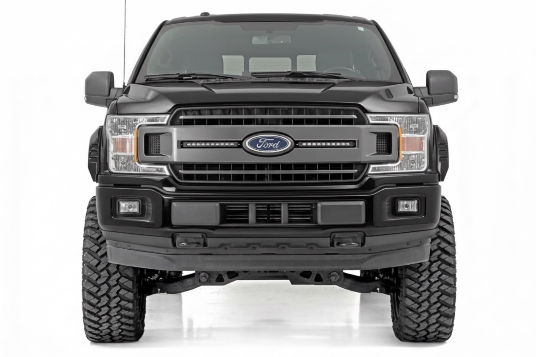 SF1 Fender Flares | UH Tuxedo Black Metallic | Ford F-150 2WD/4WD (15-17) view 4