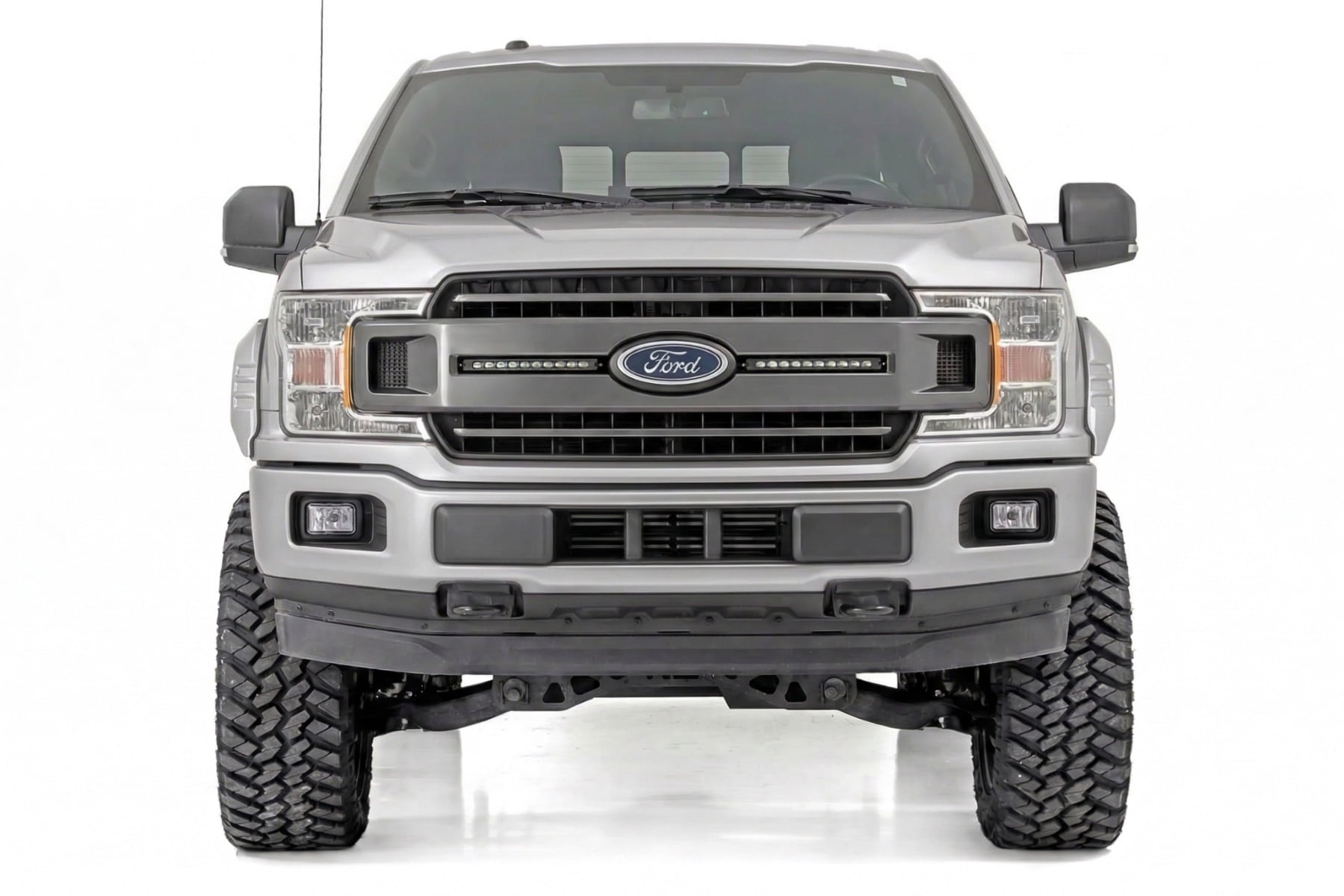 SF1 Fender Flares | JS Iconic Silver | Ford F-150 2WD/4WD (2018-2020) view 4
