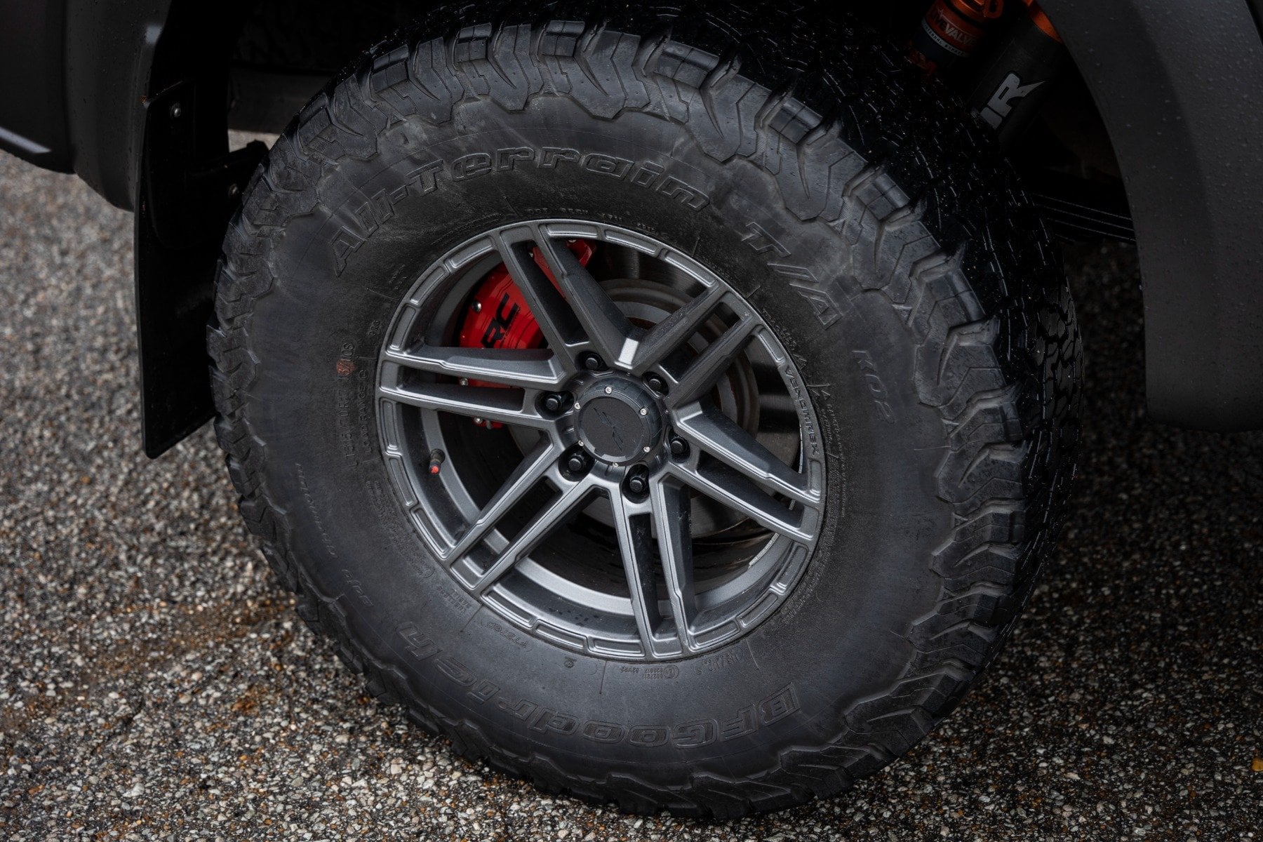 Caliper Covers | Front and Rear | Red | Mech Brake | Ford Expedition/F-150/Raptor — view 4