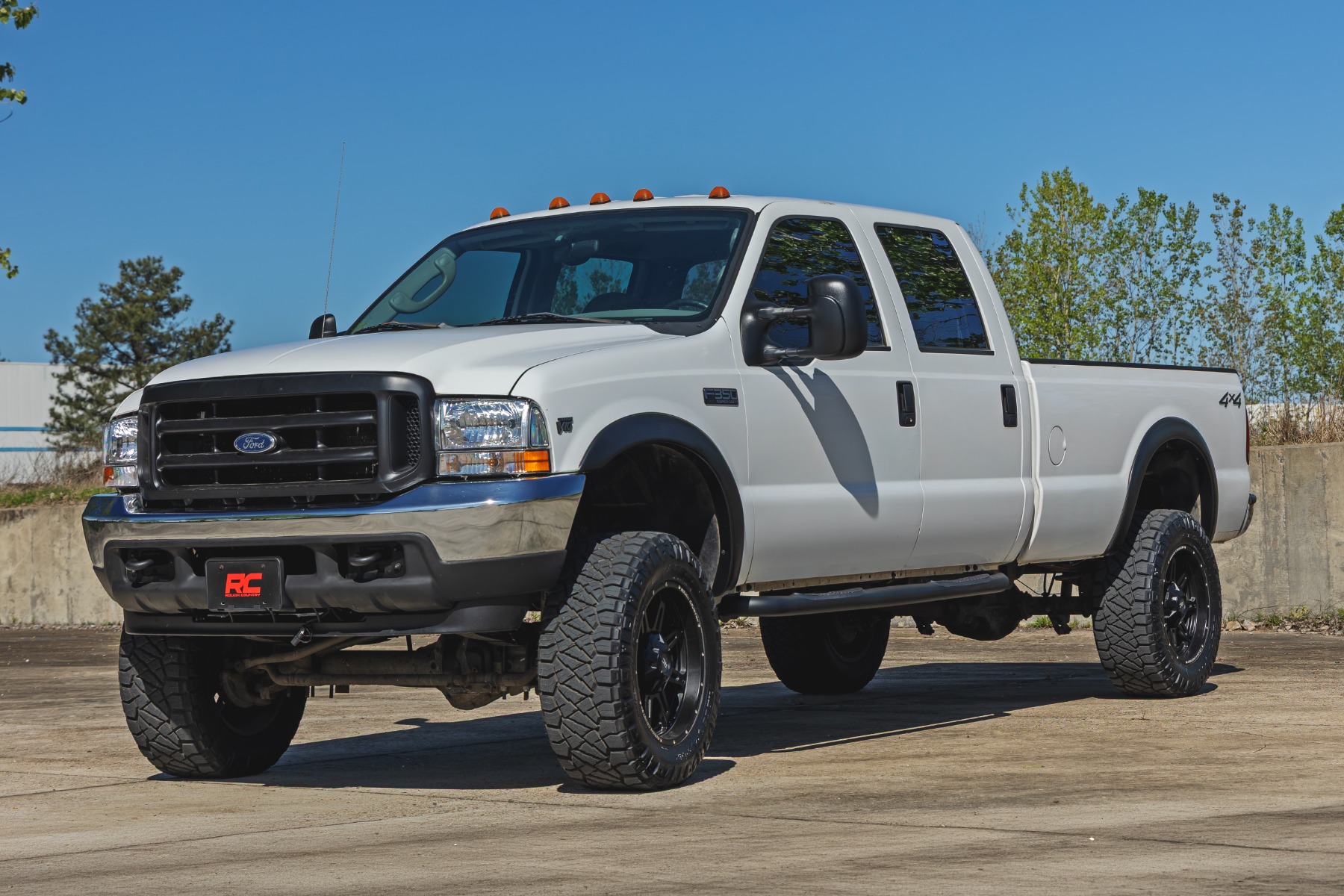 Nerf Steps | 3-Inch Tube | Crew Cab | Ford F-250/F-350 Super Duty (99-16) — view 6