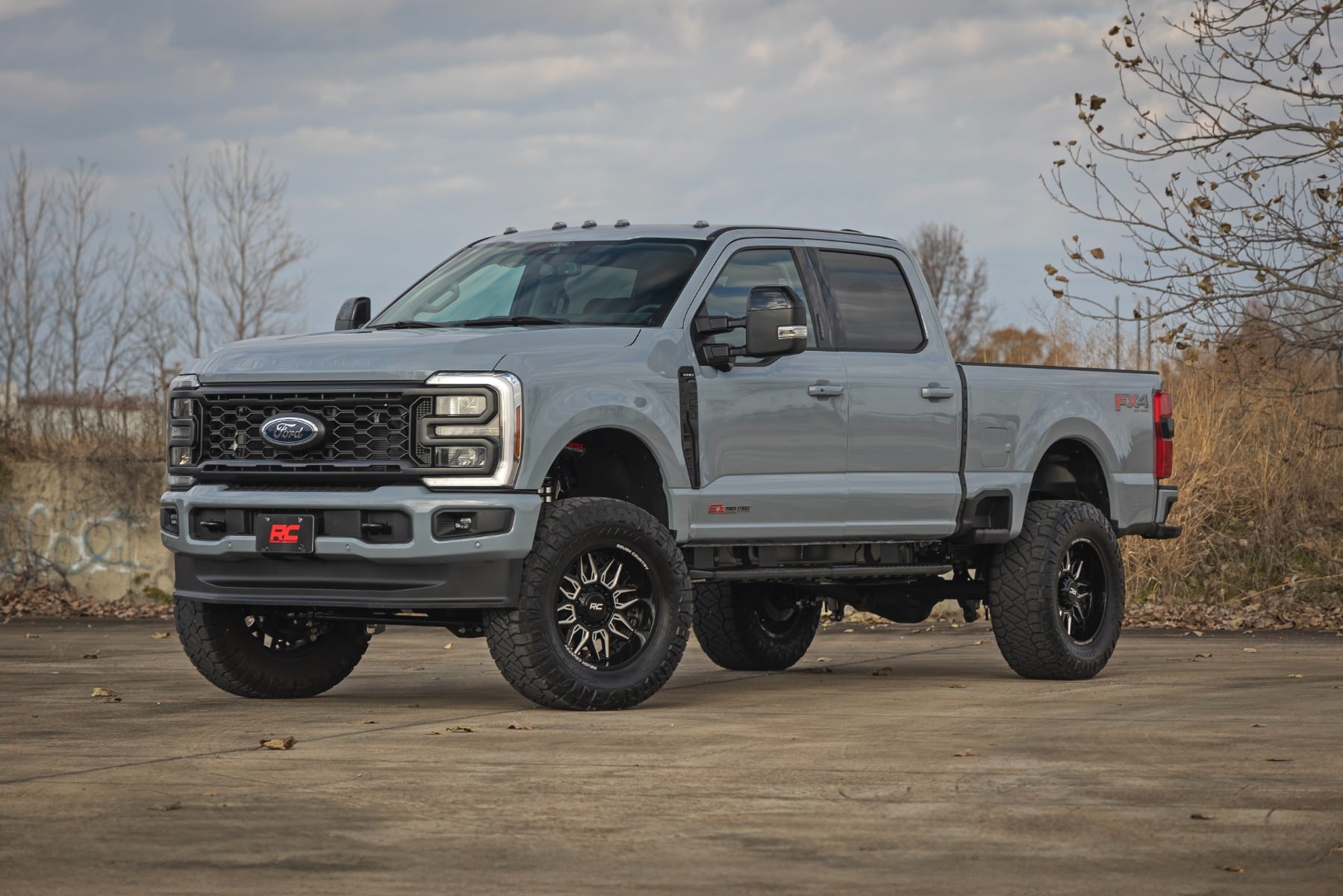 4.5 Inch Lift Kit | Radius Arm | Diesel | Ford F-250/F-350 Super Duty (23-26) — view 2