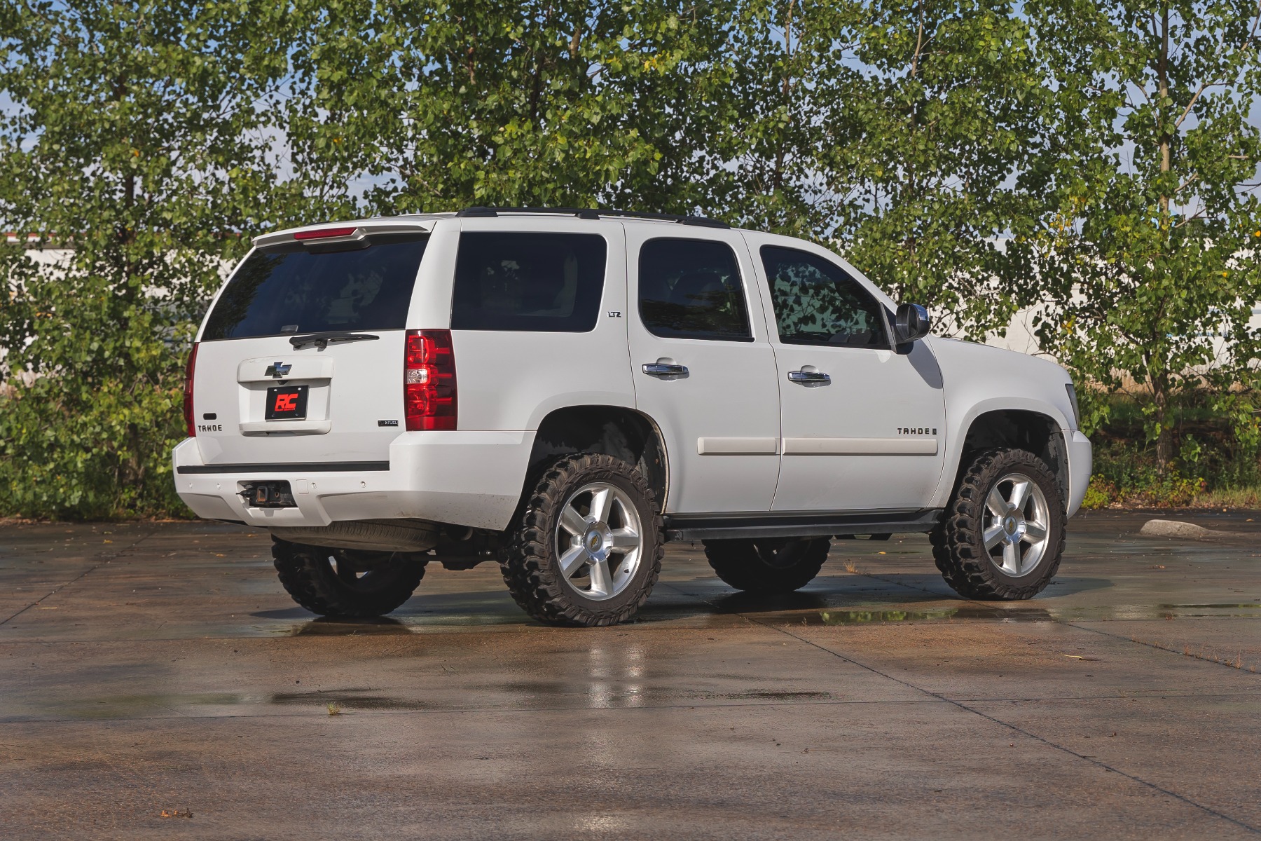 3.5 Inch Lift Kit | Forged UCAs | Chevy/GMC SUV 1500 2WD/4WD (2007-2020) — view 4