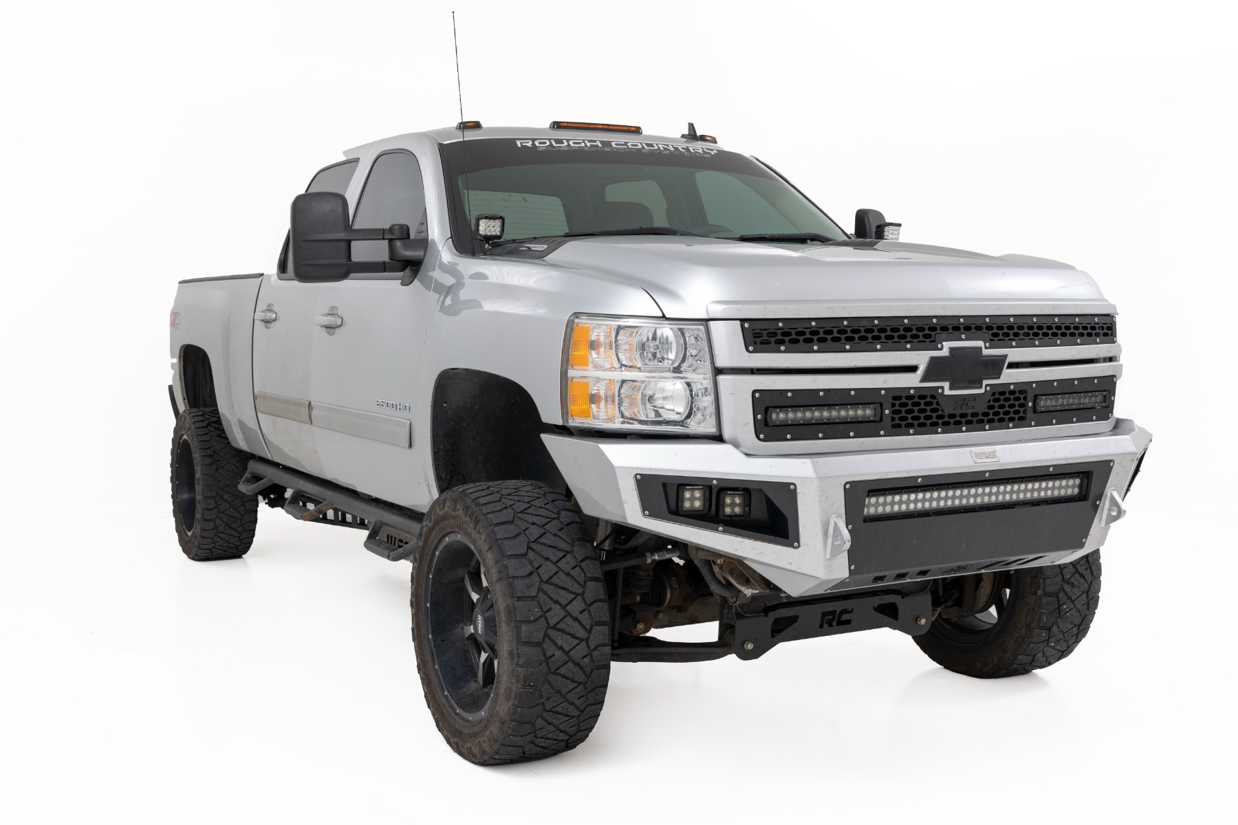 LED Light Kit | Ditch Mount |  3" OSRAM | Wide | Chevy 1500 & Chevy/GMC 2500HD/3500HD (07-14) — view 3