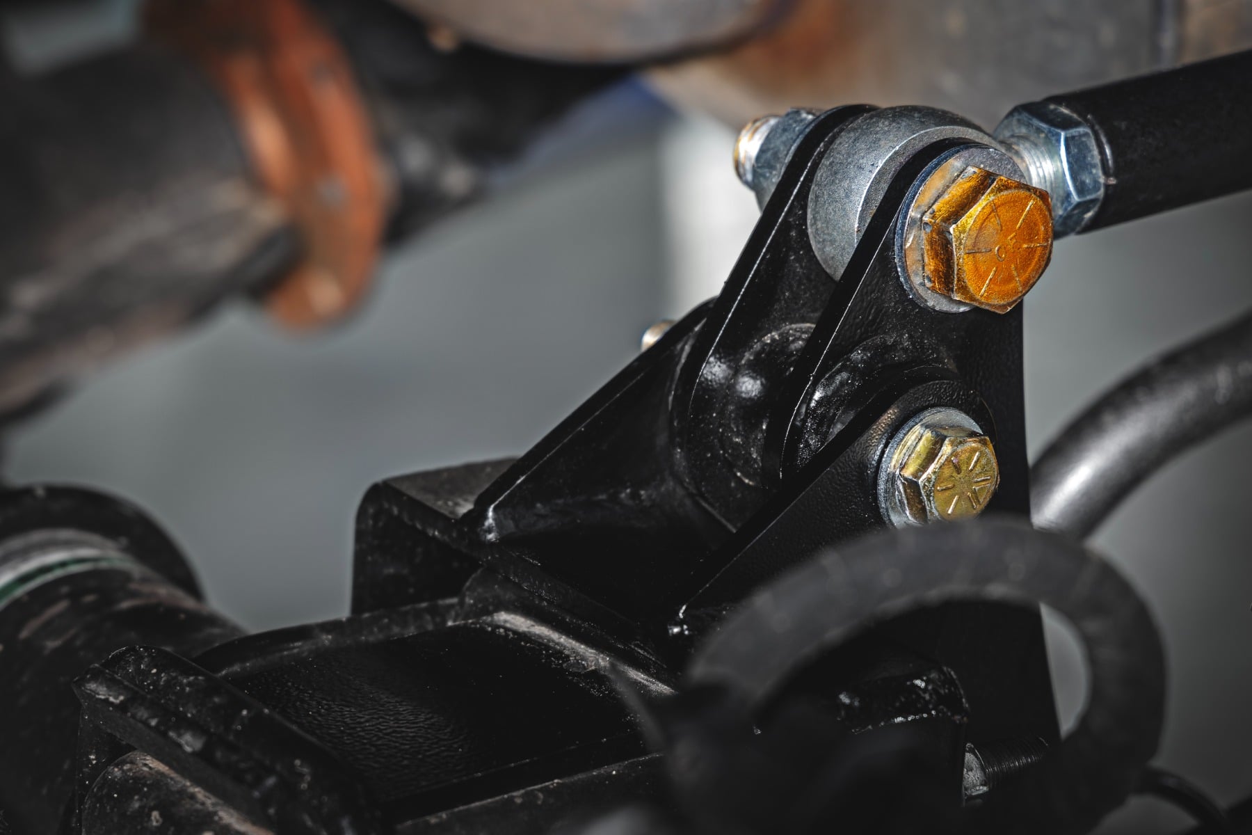 Traction Bar Kit | 2-5 Inch Lowering Kit | Ford F-150 (2015-2026) — view 5