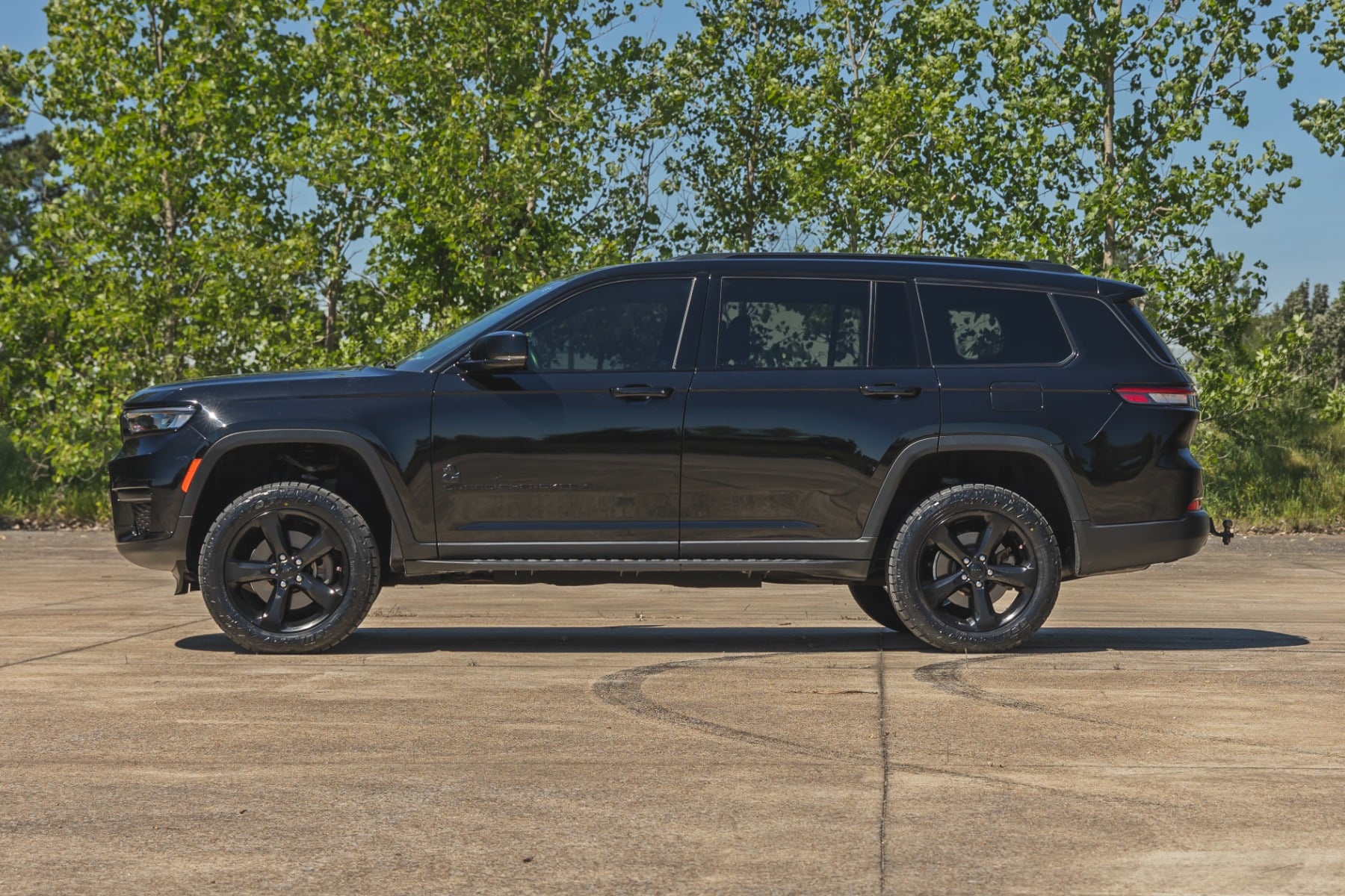 2 Inch Lift Kit | W/O Air Suspension | Jeep Grand Cherokee L 2WD/4WD (2021-2026) — view 5