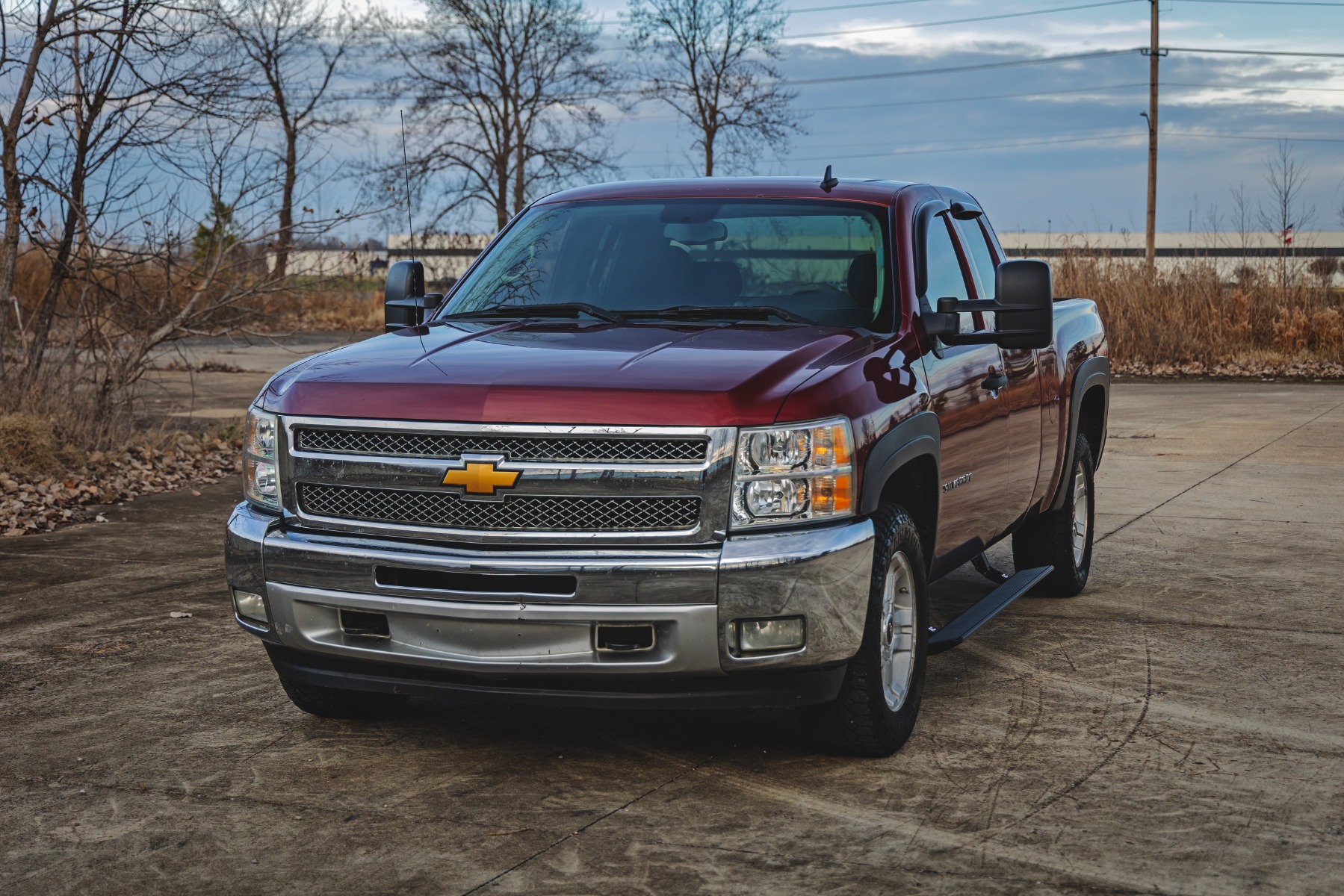 Power Running Boards | HT-Series | Double Cab | Chevy/GMC 1500/2500HD/3500HD (14-18) — view 6