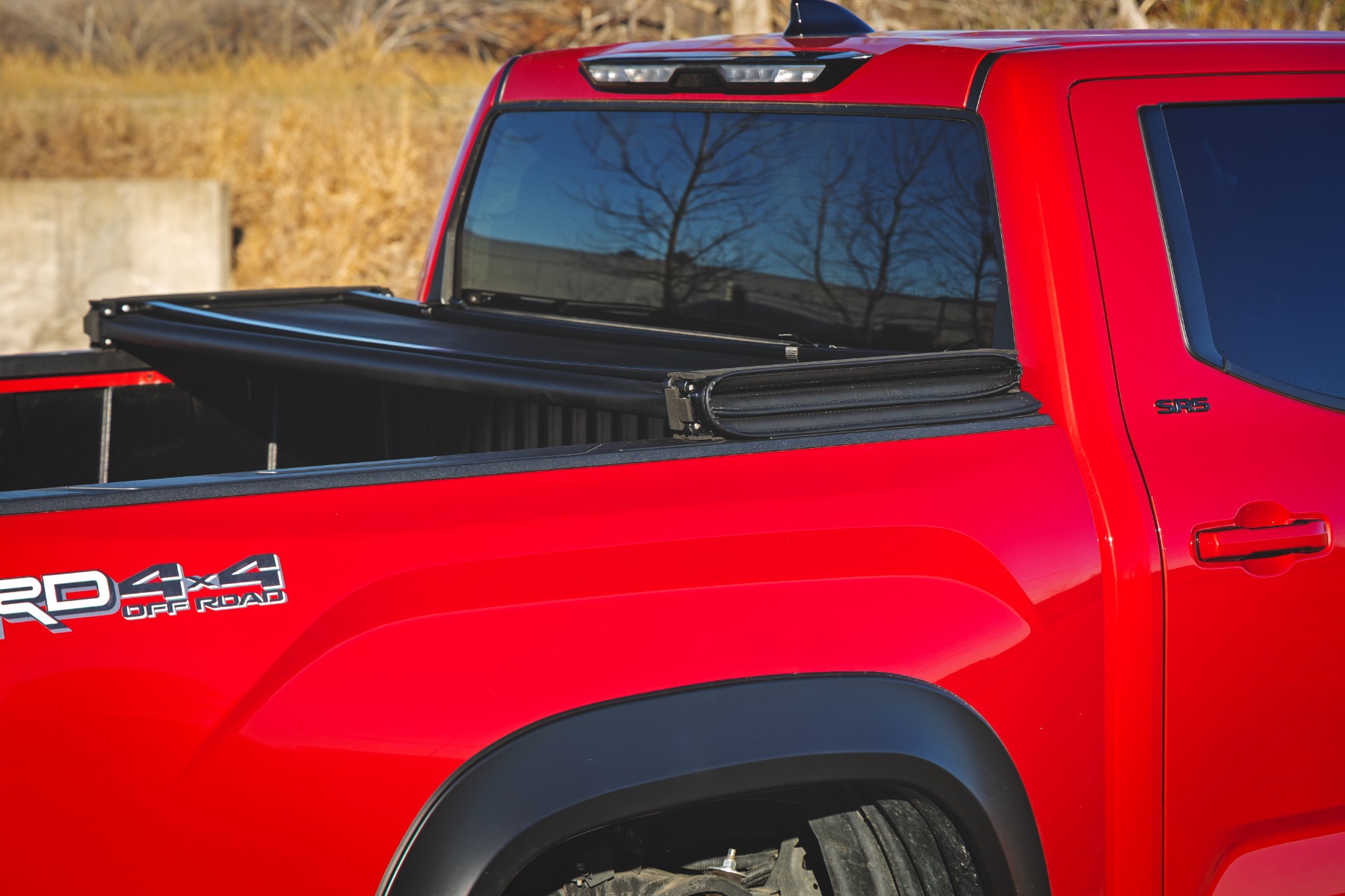 Soft Tri-Fold Bed Cover | 5'7" Bed | with and w/o OE Rail | Toyota Tundra (22-26) — view 6