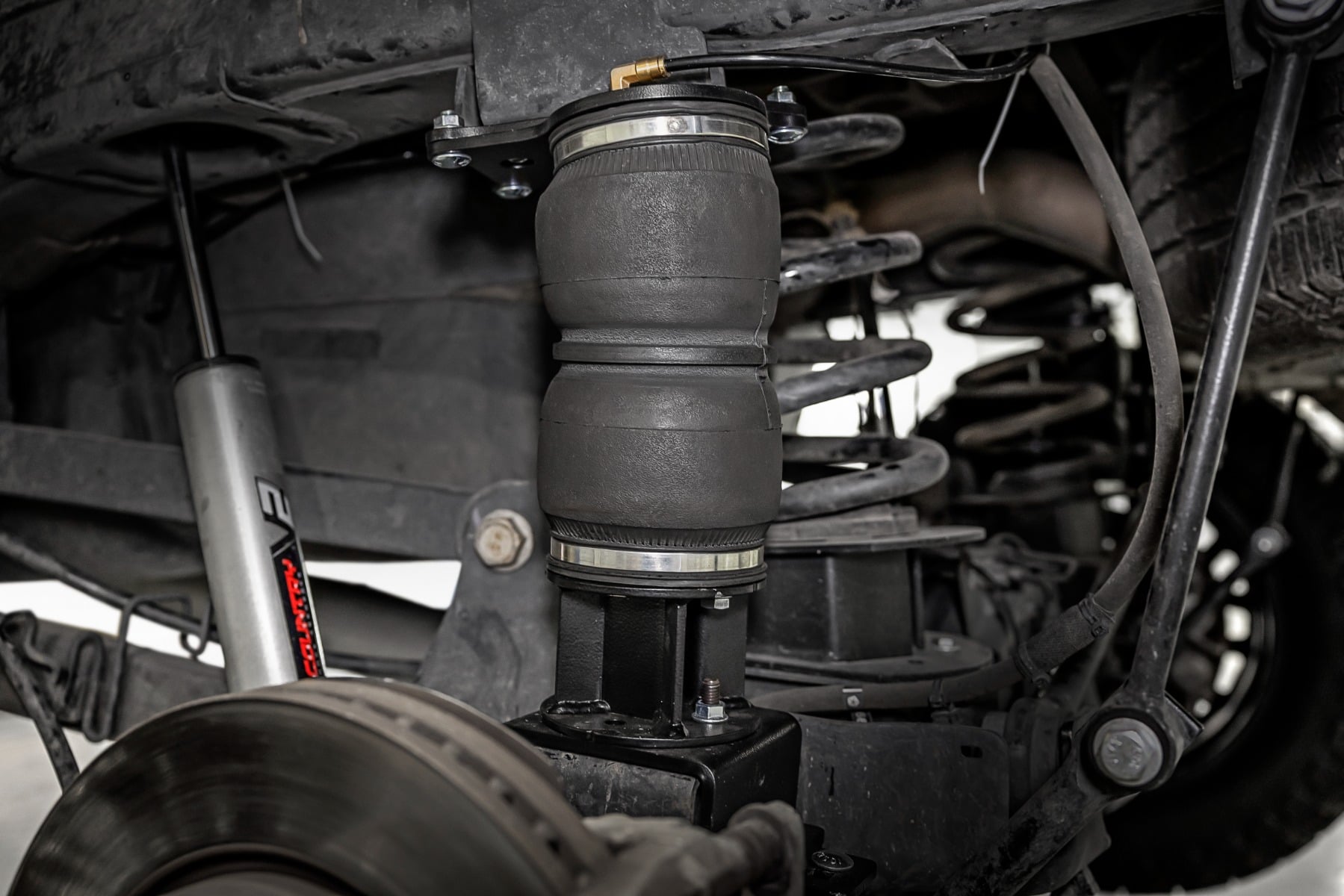 Air Spring Kit | Ram 2500 4WD (2014-2026) view 5