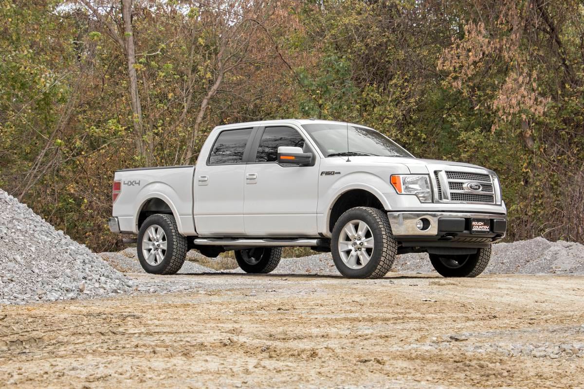 2 Inch leveling Kit | Aluminum | Ford F-150 2WD/4WD (2009-2013) — view 3