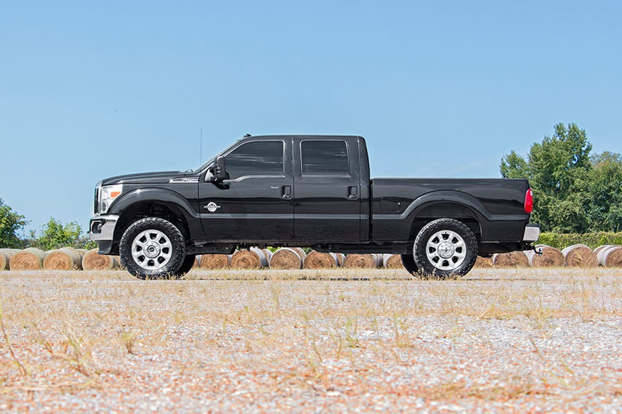 2 Inch Leveling Kit | Ford F-250/F-350 Super Duty 4WD (2005-2023) — view 3