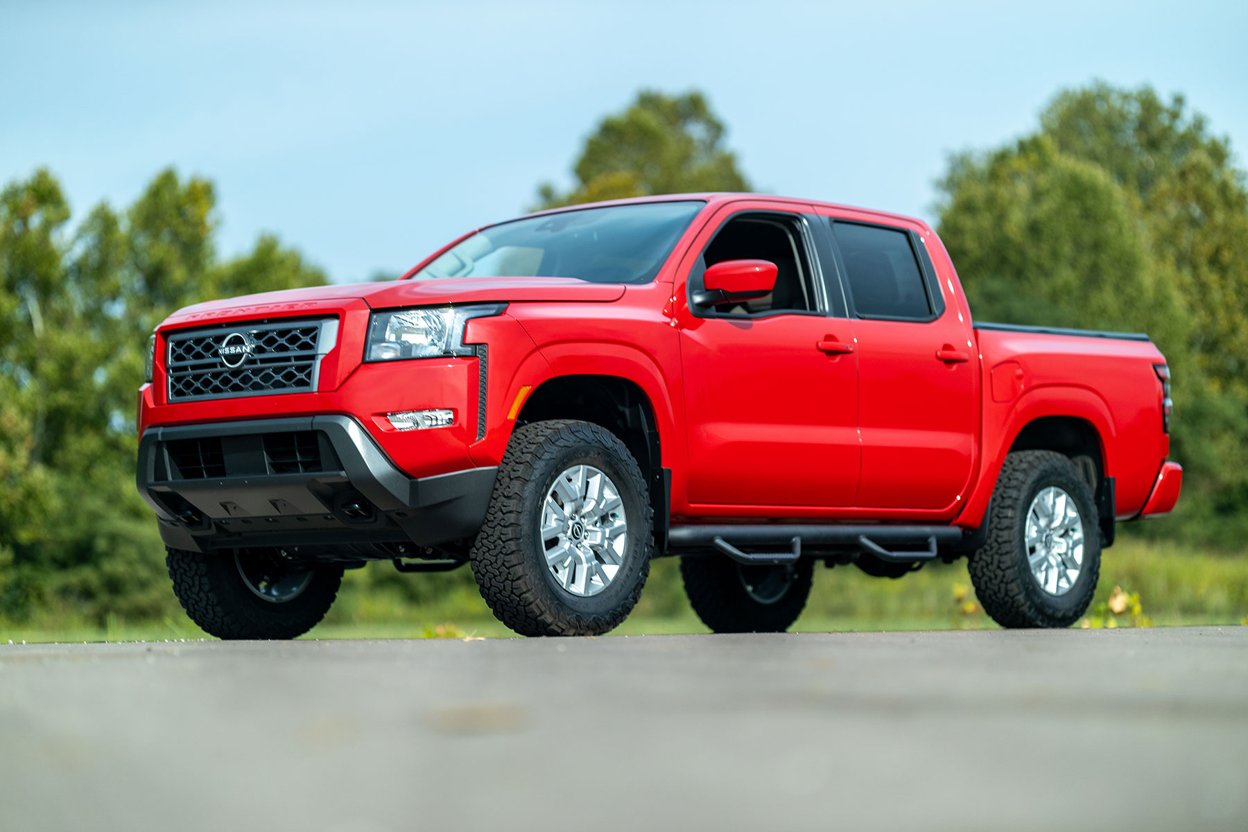 2.5 Inch Lift Kit | Nissan Frontier (05-26)/Xterra (05-15) 2WD/4WD — view 4
