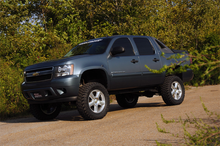 7.5 Inch Lift Kit | Vertex Coilovers | Chevy Avalanche 2WD/4WD (2007-2013) — view 2